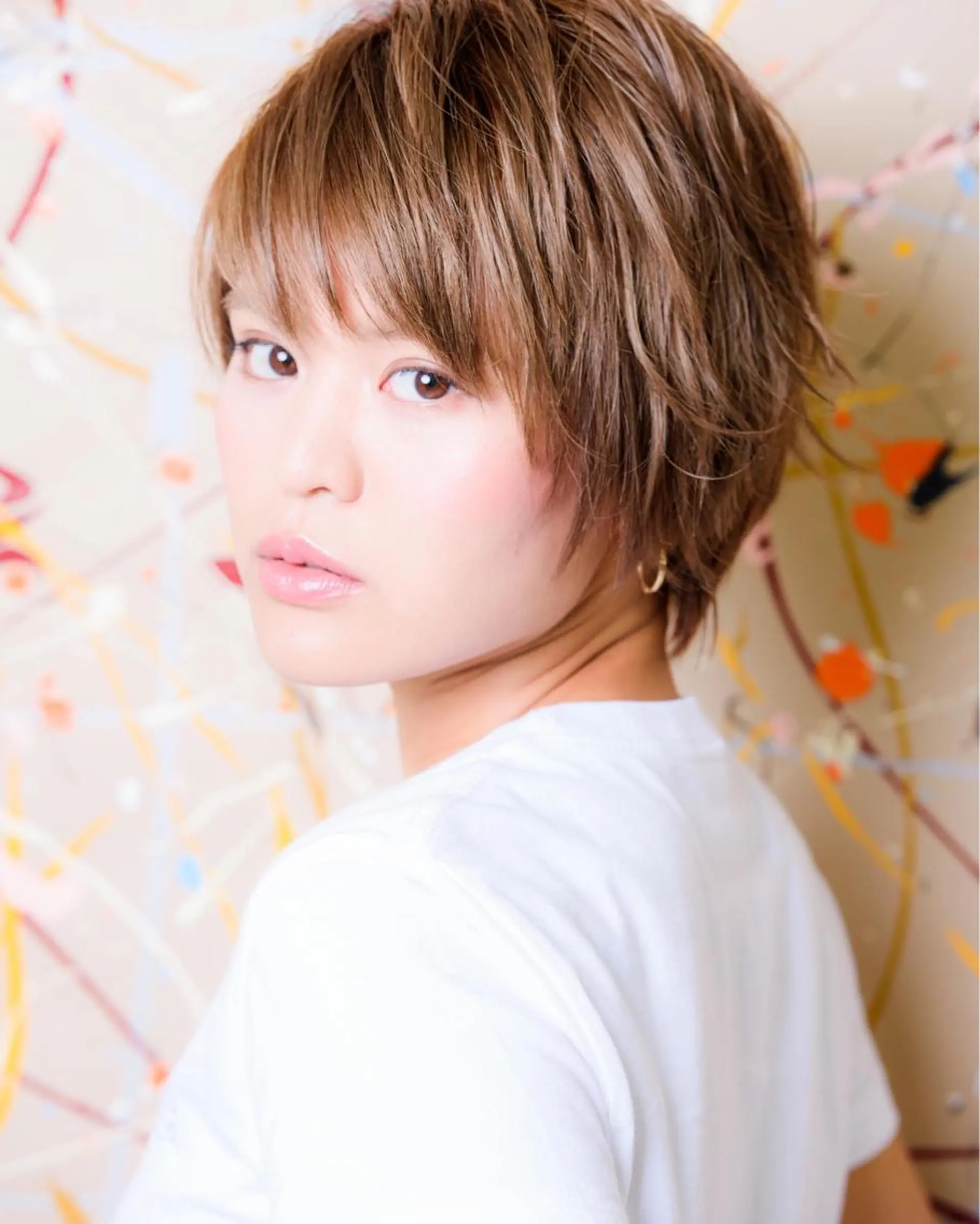 ショート ミディアム カラー パーマ ヘアアレンジ ピンクカラー ショートヘア 脱白髪染め特化GBG 自由が丘所属・【白髪ぼかし 専門GBG】自由が丘のヘアスタイル