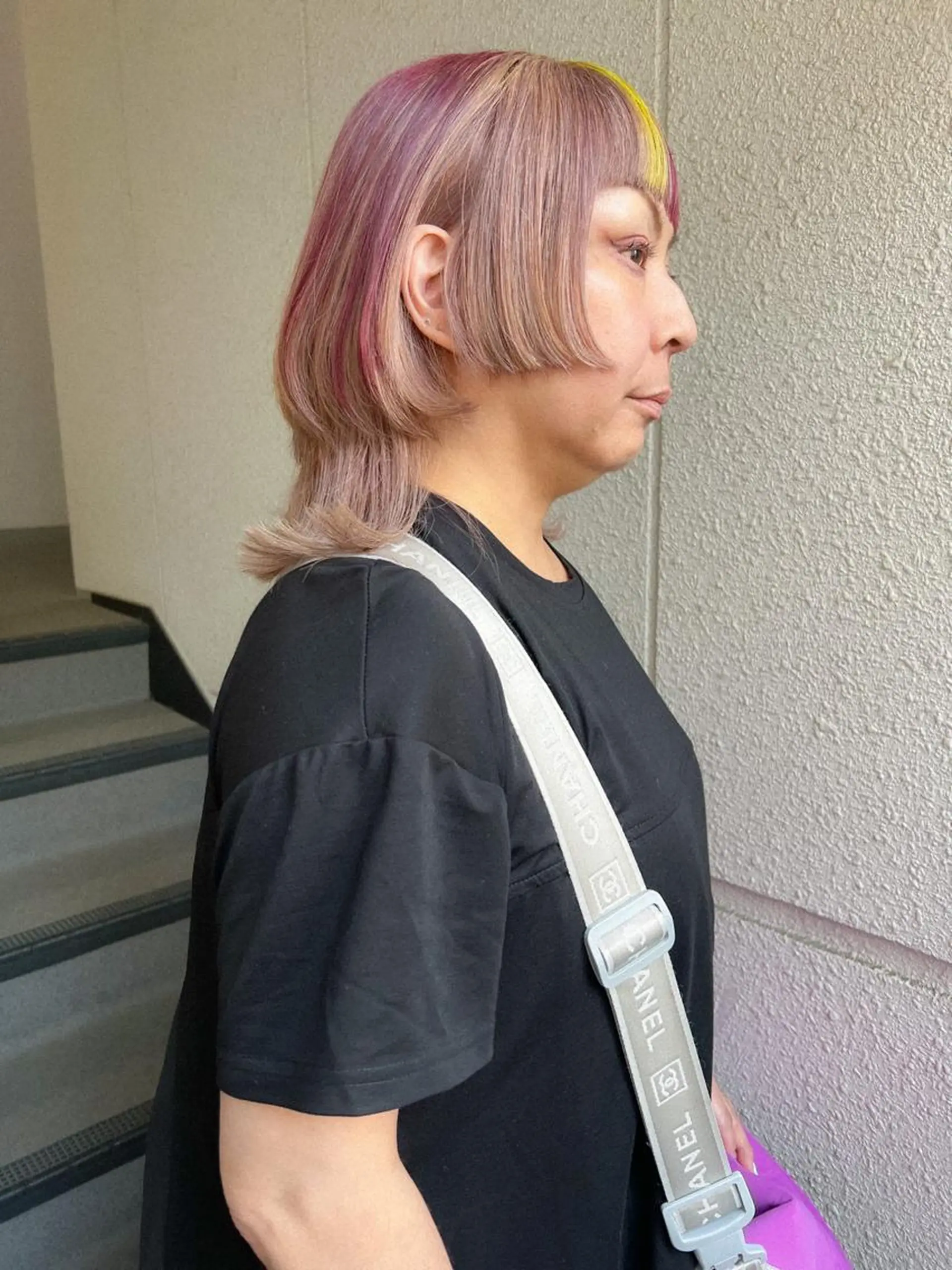 セミロング カラー ハイトーンカラー カラーパティシエ facce🌼ikoのヘアスタイル