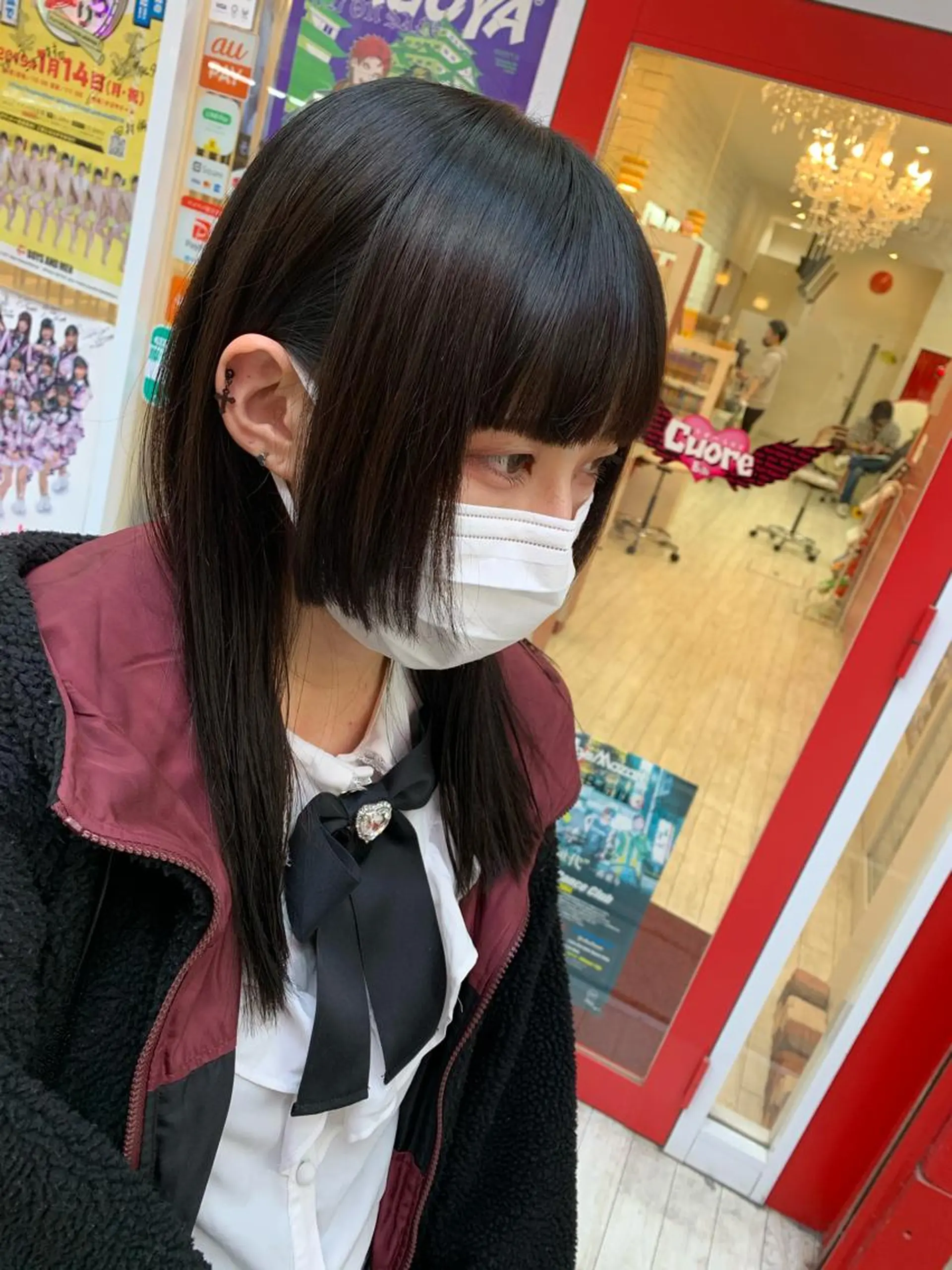 セミロング カラー ヘアアレンジ 黒髪 ナチュラルブラック 今村公介 ブリーチ特化、派手髪のヘアスタイル