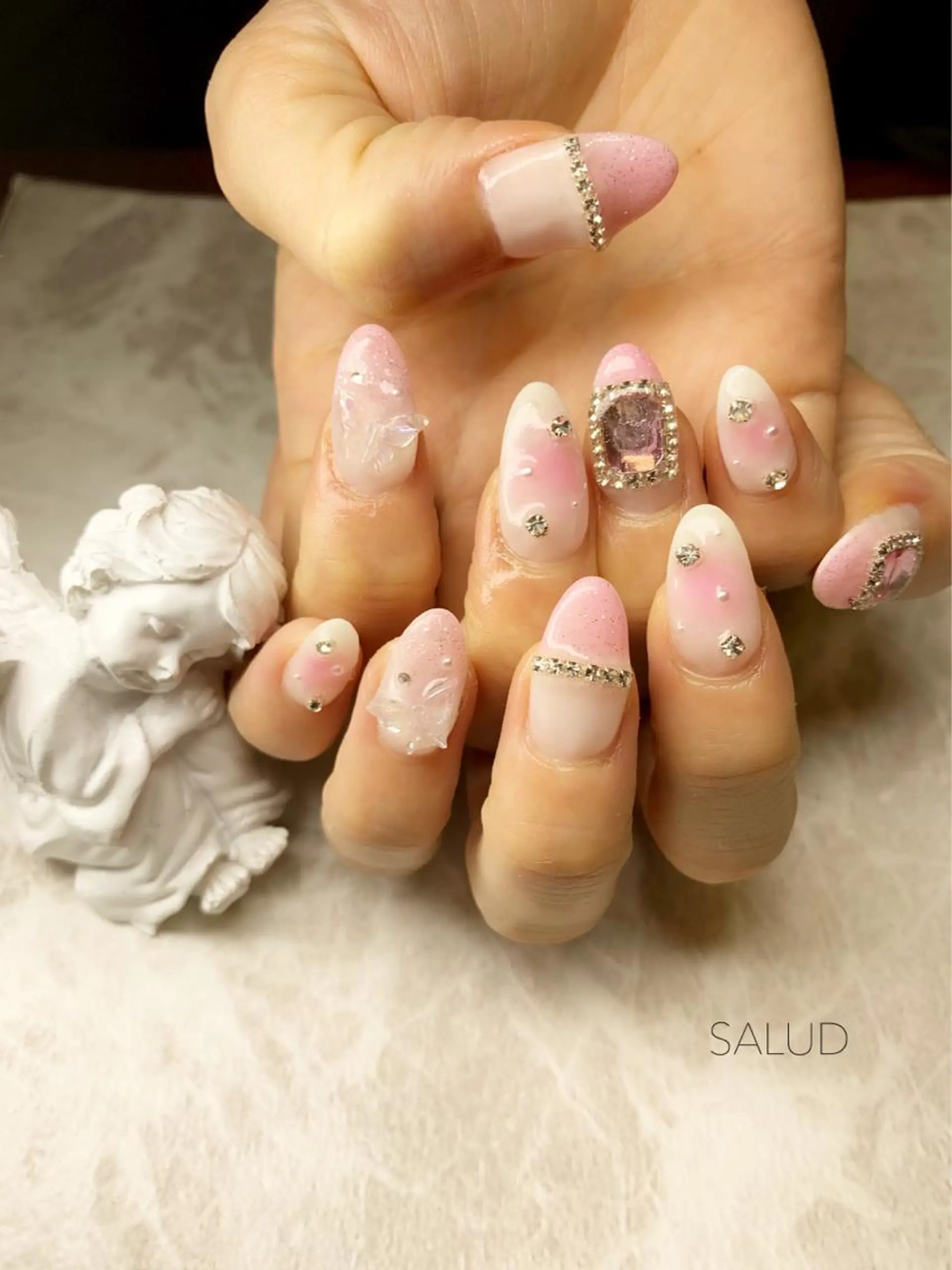 ネイル ハンドネイル Nail Salon SALUDのネイルデザイン