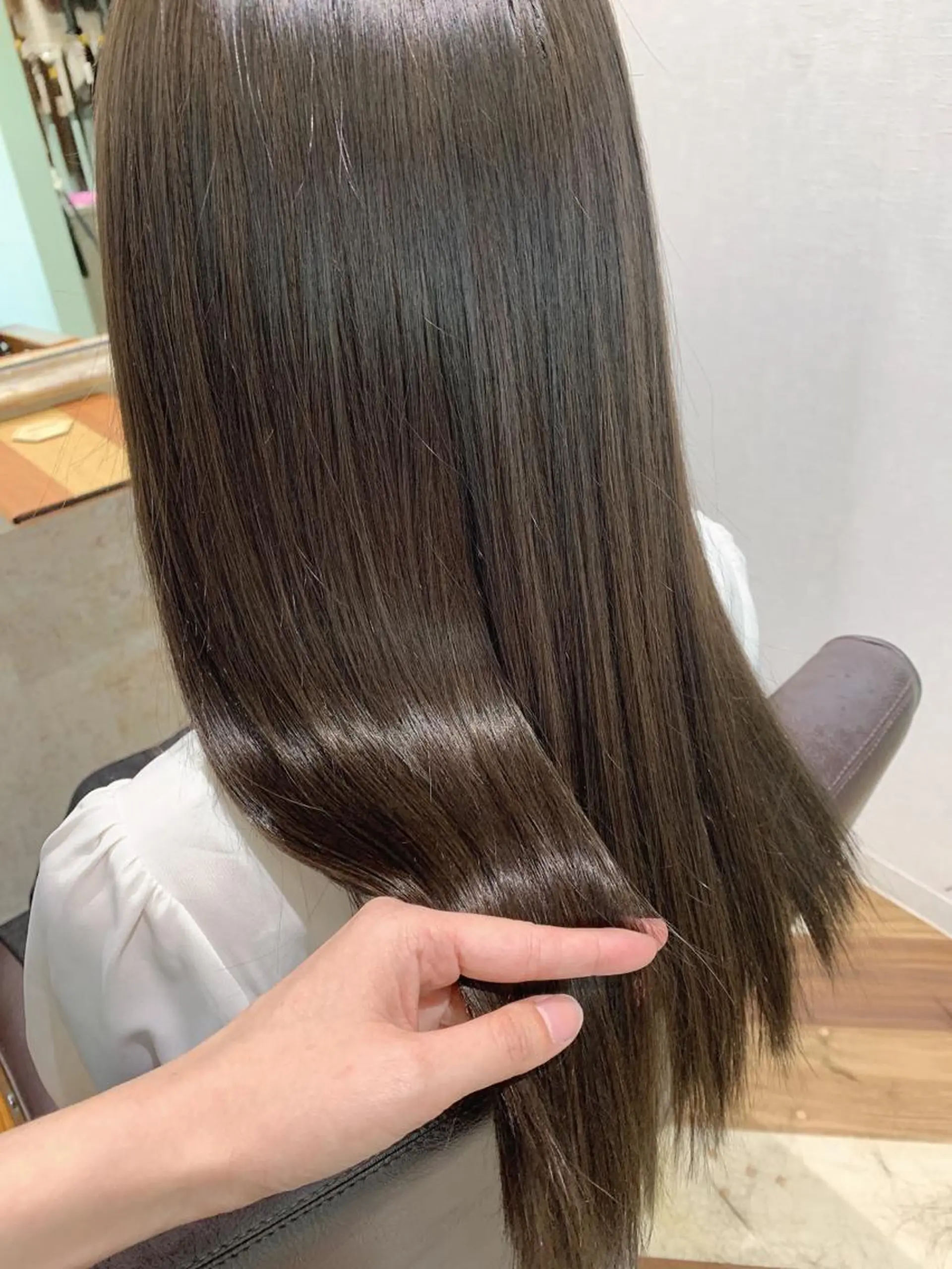 セミロング カラー 髪質改善&Spa fee by carrefour 大橋店[フィー・バイ・カルフール大橋]所属・stylist Yukieのヘアスタイル