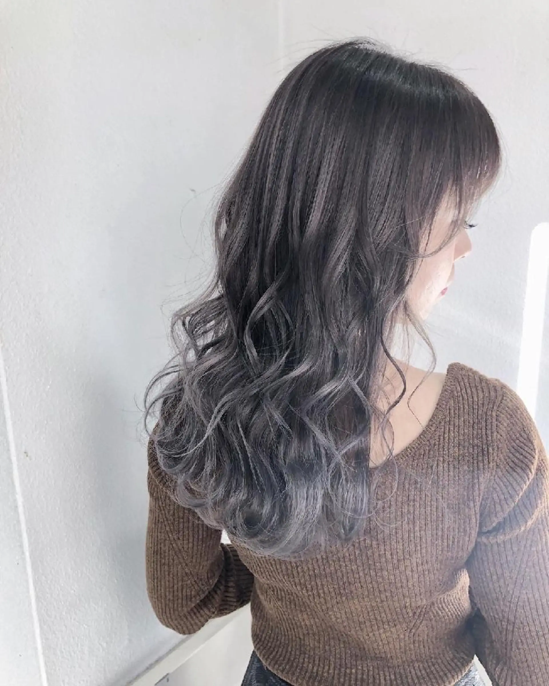 セミロング カラー ヘアアレンジ 透明感/レイヤー 🇰🇷tomonaのヘアスタイル