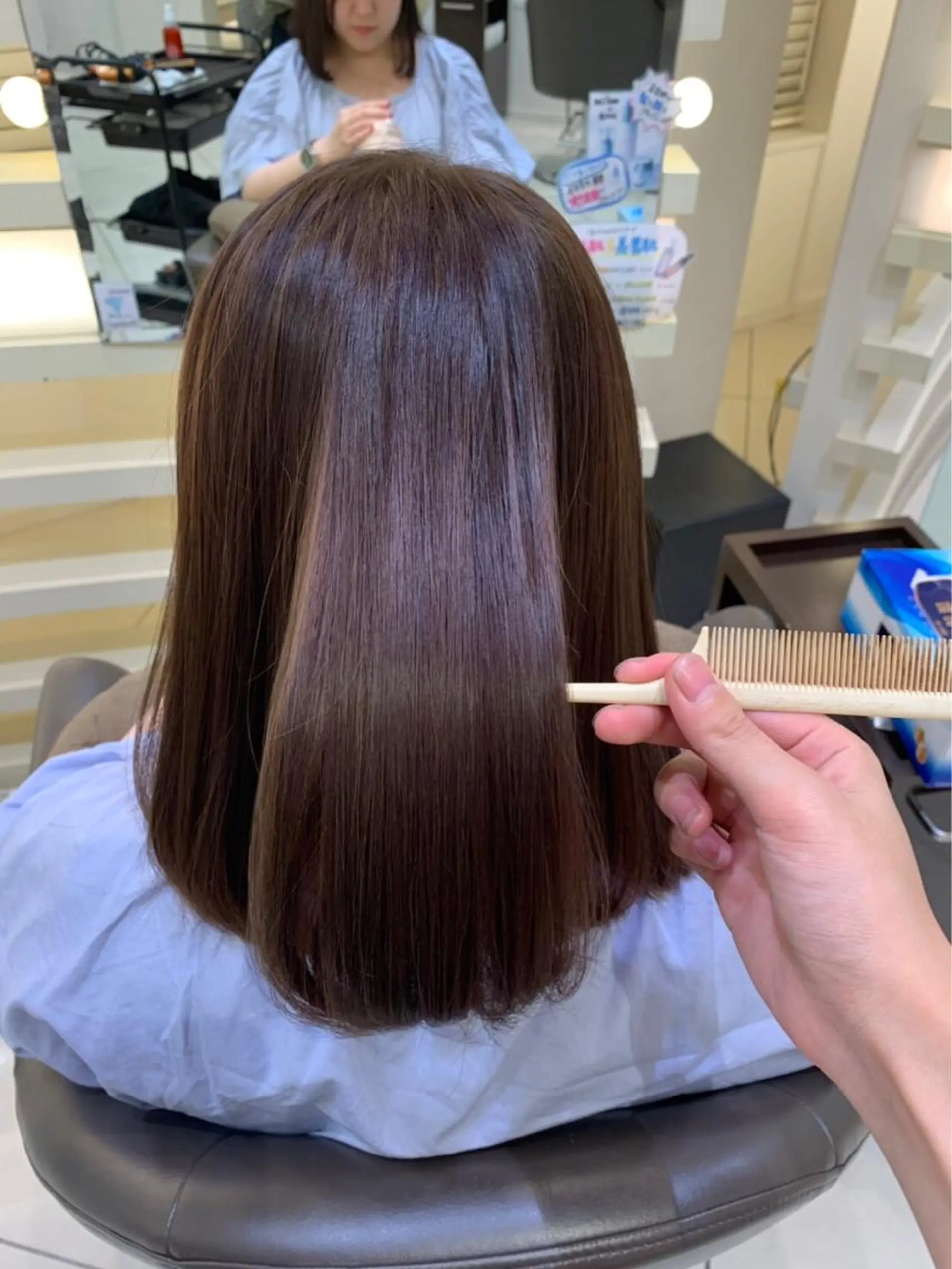 セミロング カラー パーマ ヘアアレンジ ネイル マツエク・マツパ 💎耳ツボジュエリー ×銀座美容室💎のヘアスタイル