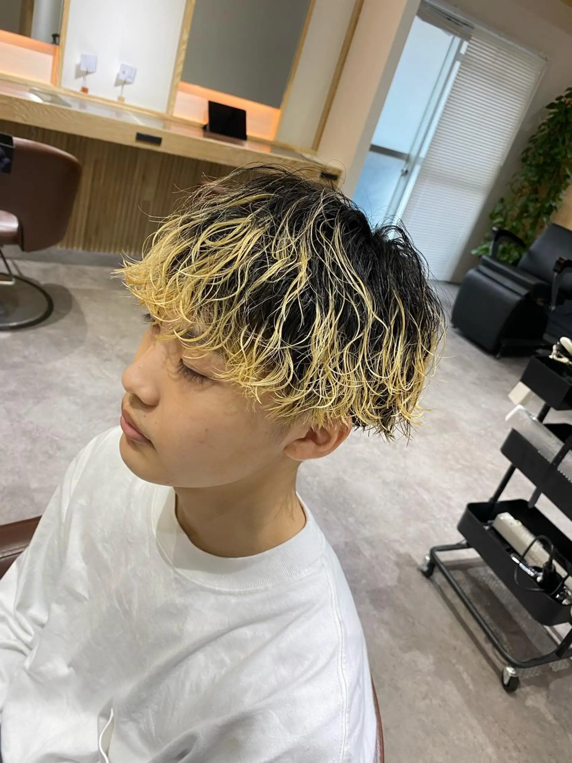 パーマ メンズ カット パーマ トリートメント ヘアセット メンズブリーチカラー /パーマ ごーた立川のヘアスタイル