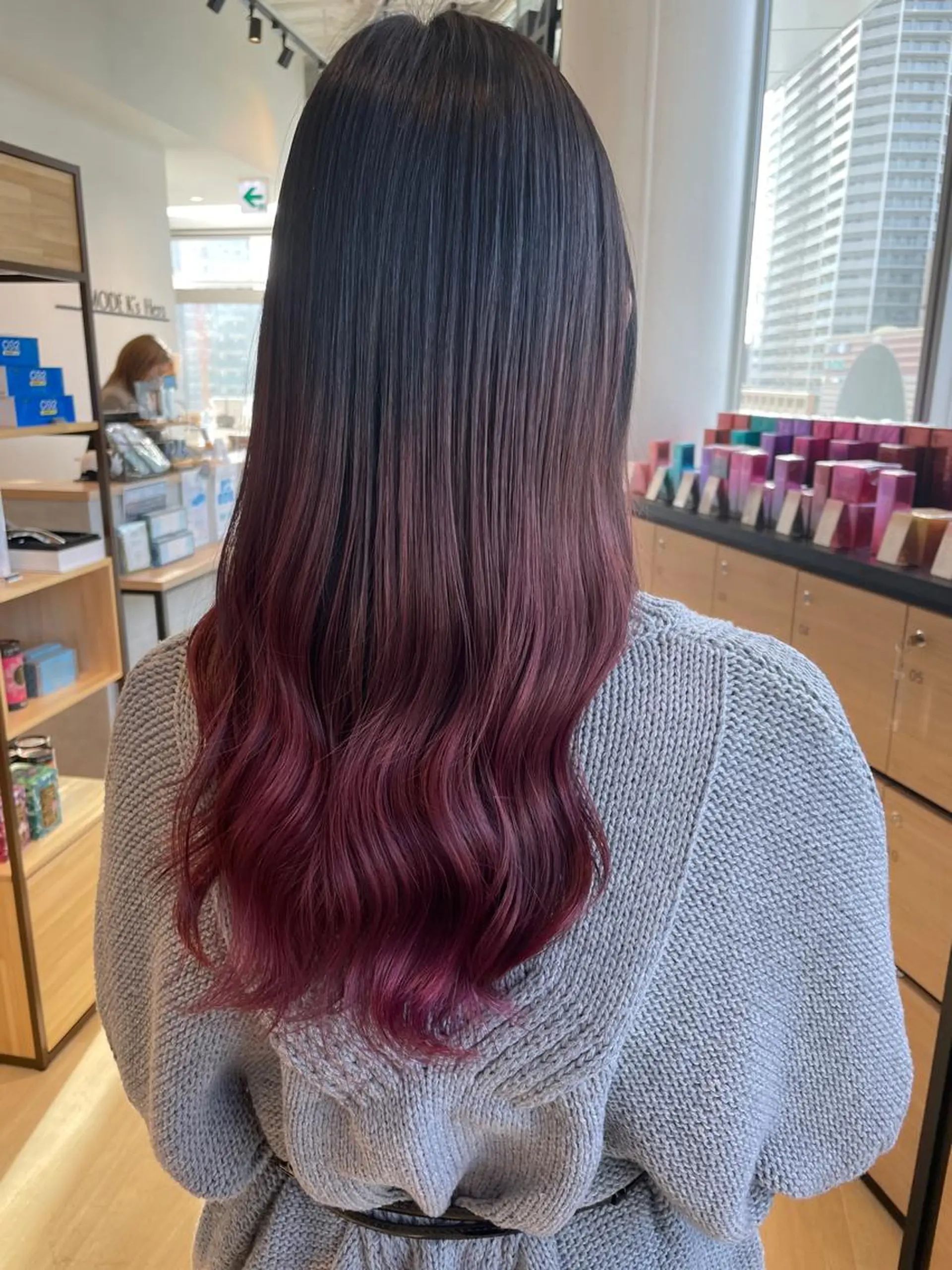 ロング カラー カット ヘアカラー トリートメント 美髪形成！色素改善！ 秋田　和輝のヘアスタイル