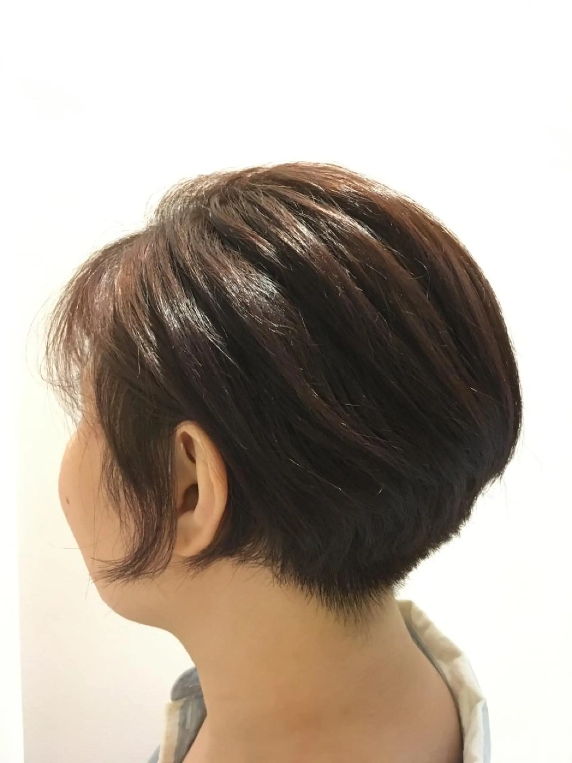 ショート カラー 髪質改善✨ 風間里咲【西荻窪】のヘアスタイル