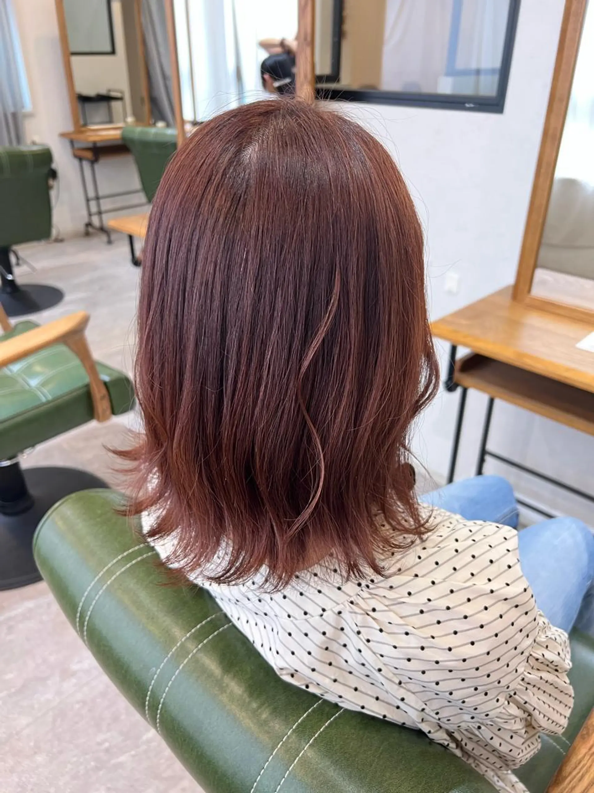 ショート ピンクブラウン ulu. amiのヘアスタイル