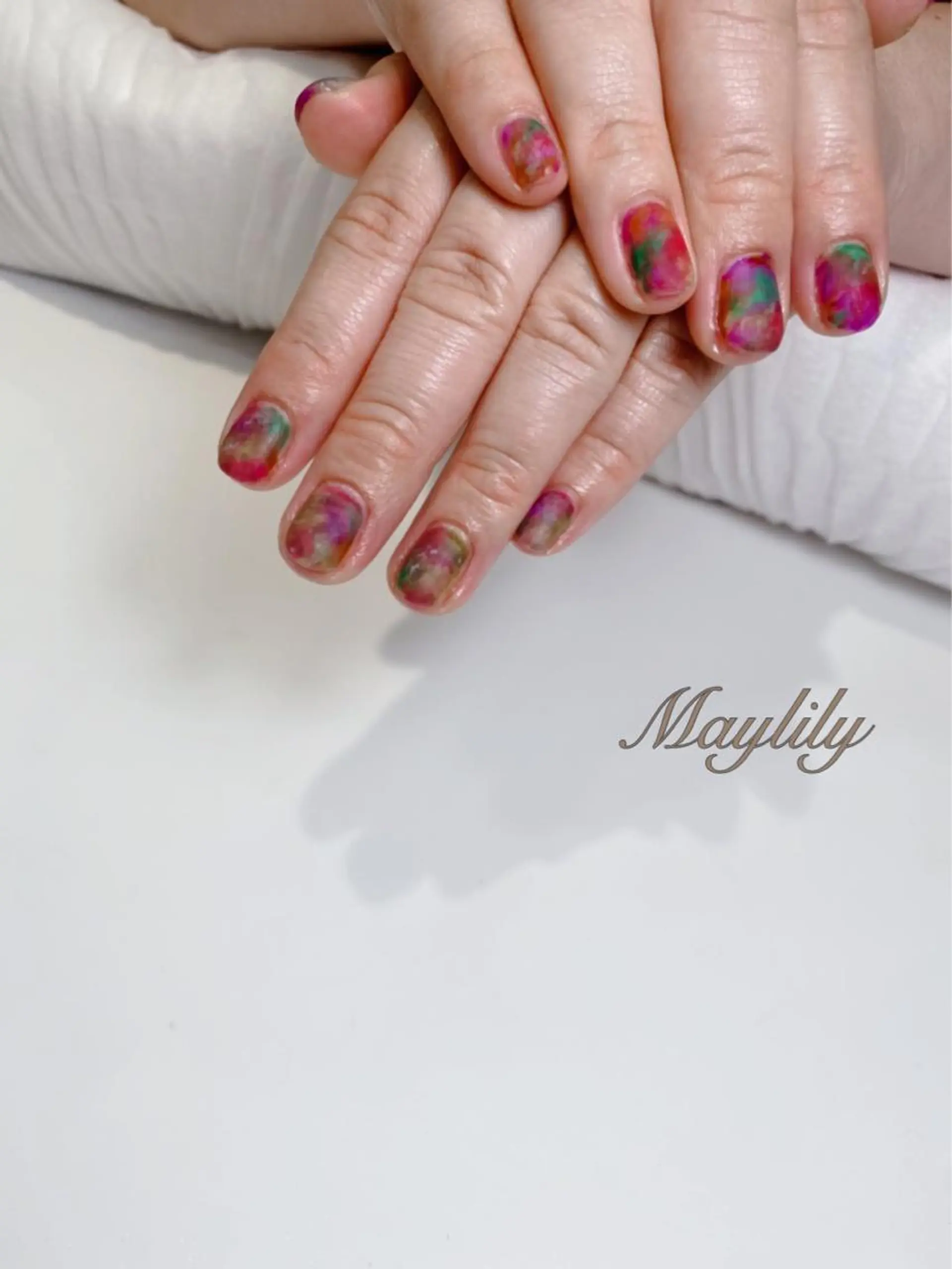 ネイル 持ち込み ハンドネイル Nail care salon Maylily所属・Nail salon Maylilyのネイルデザイン