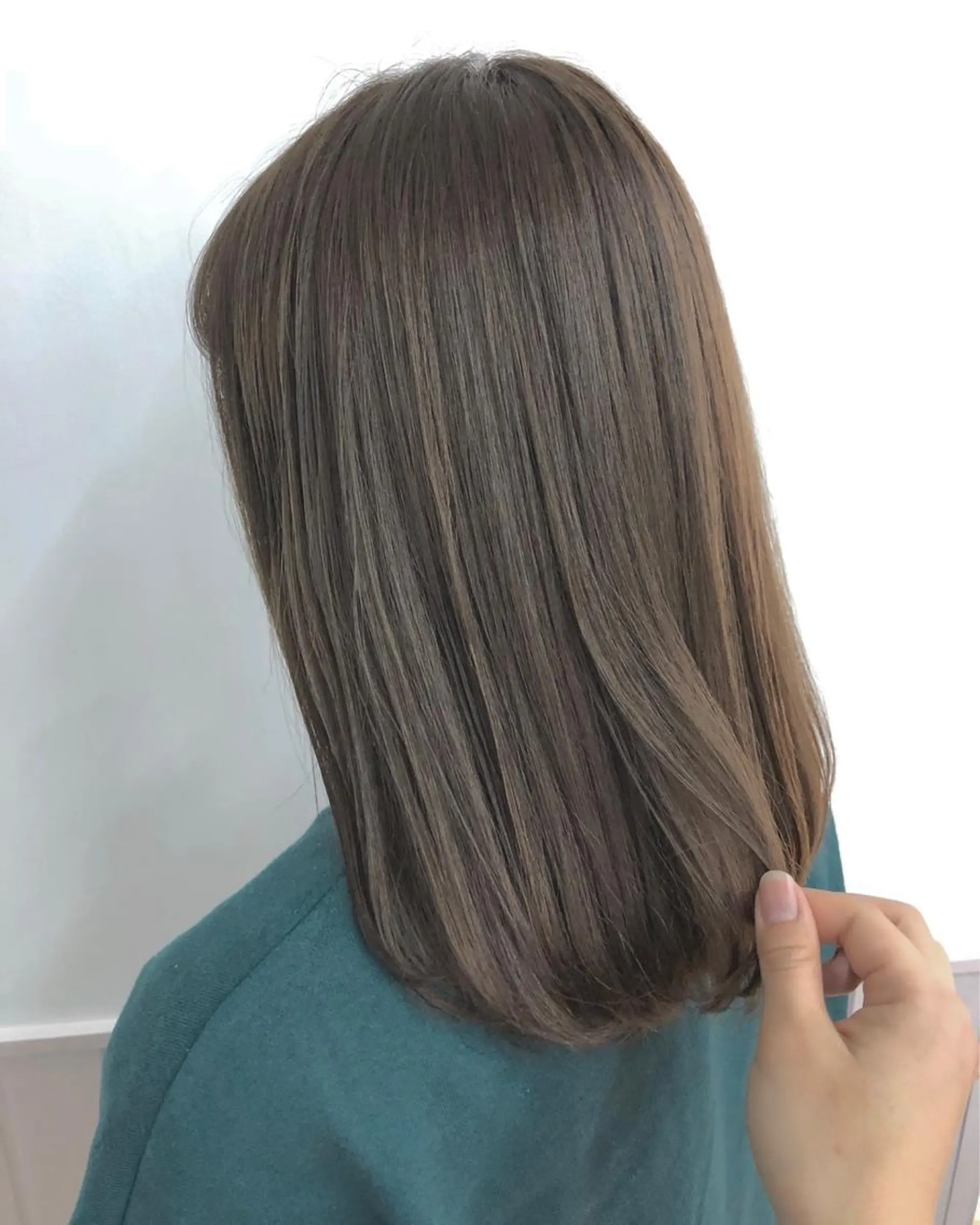 ミディアム カラー 🤎ベージュカラー 🐶メンズパーマのヘアスタイル