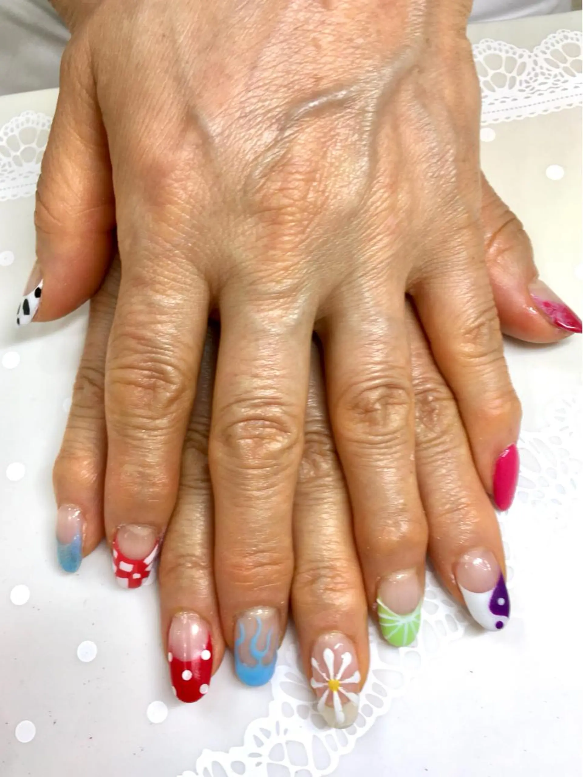 ネイル アートネイル 新宿ネイルサロン ジェミディローサ所属・新宿ネイルサロン ジェミディローサのネイルデザイン