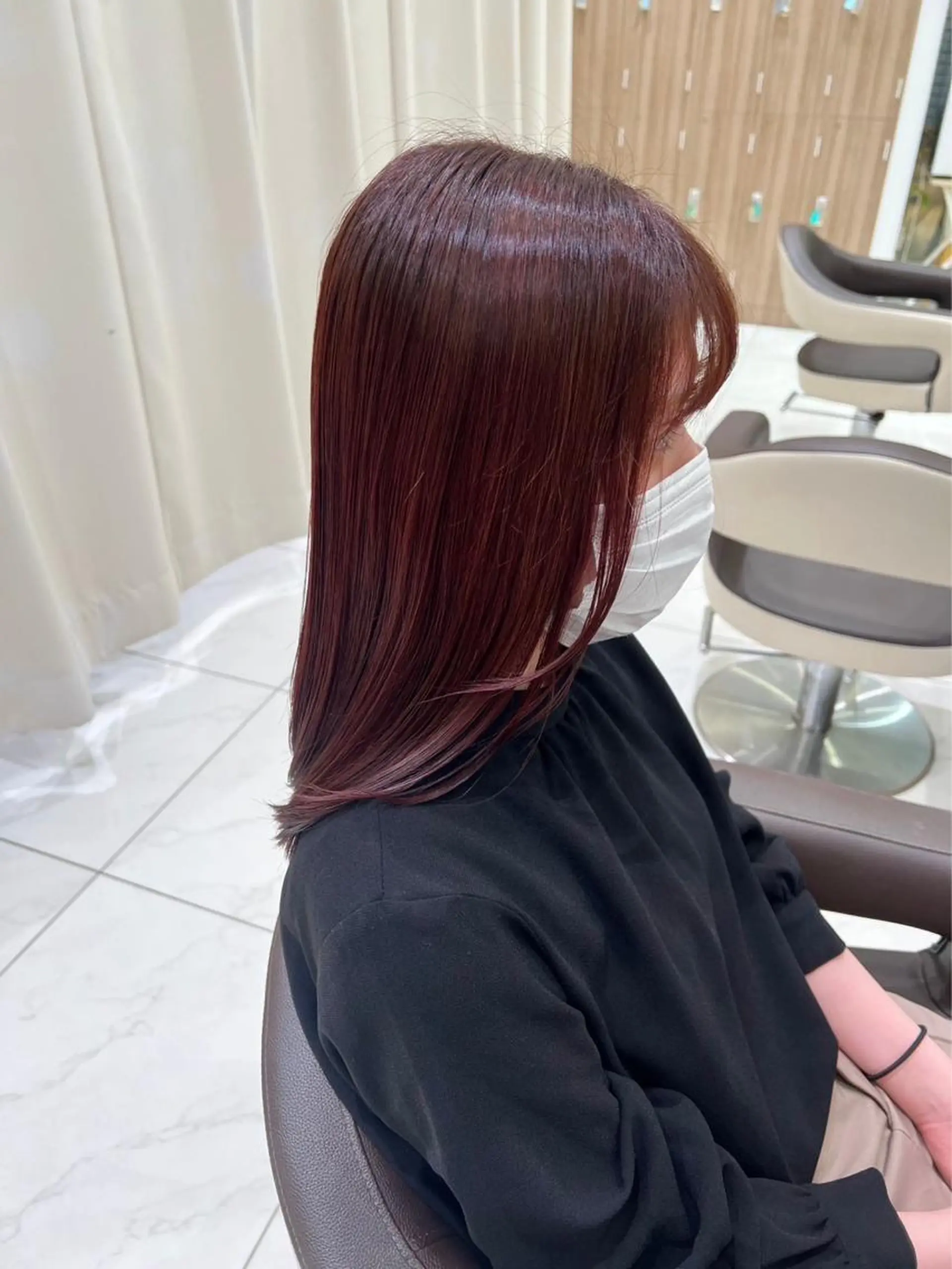 セミロング カラー 🍑 MOMO🍑のヘアスタイル