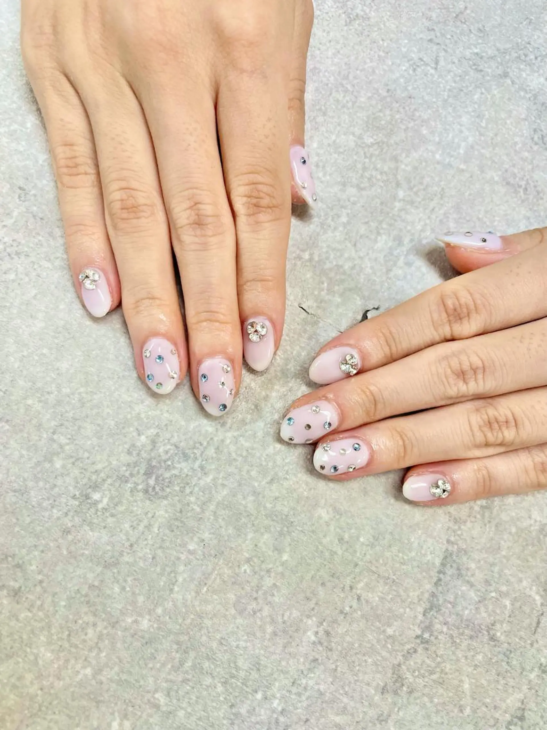 ネイル おそろいネイル ブライダルネイル ハンドネイル ハンドケア FASTNAIL PLUS 新宿店のネイルデザイン