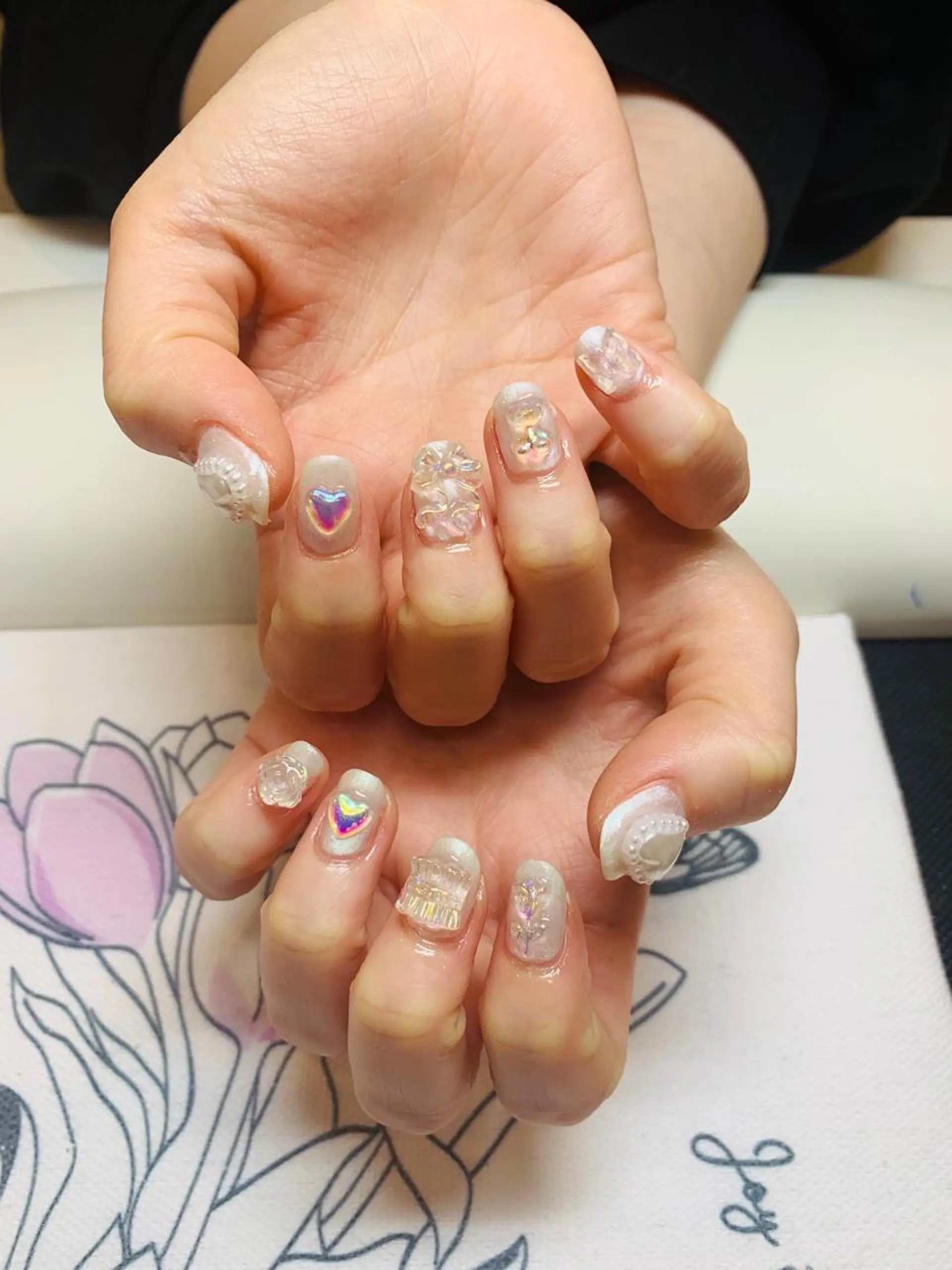 ネイル Ui_Amor (パラジェル)のネイルデザイン