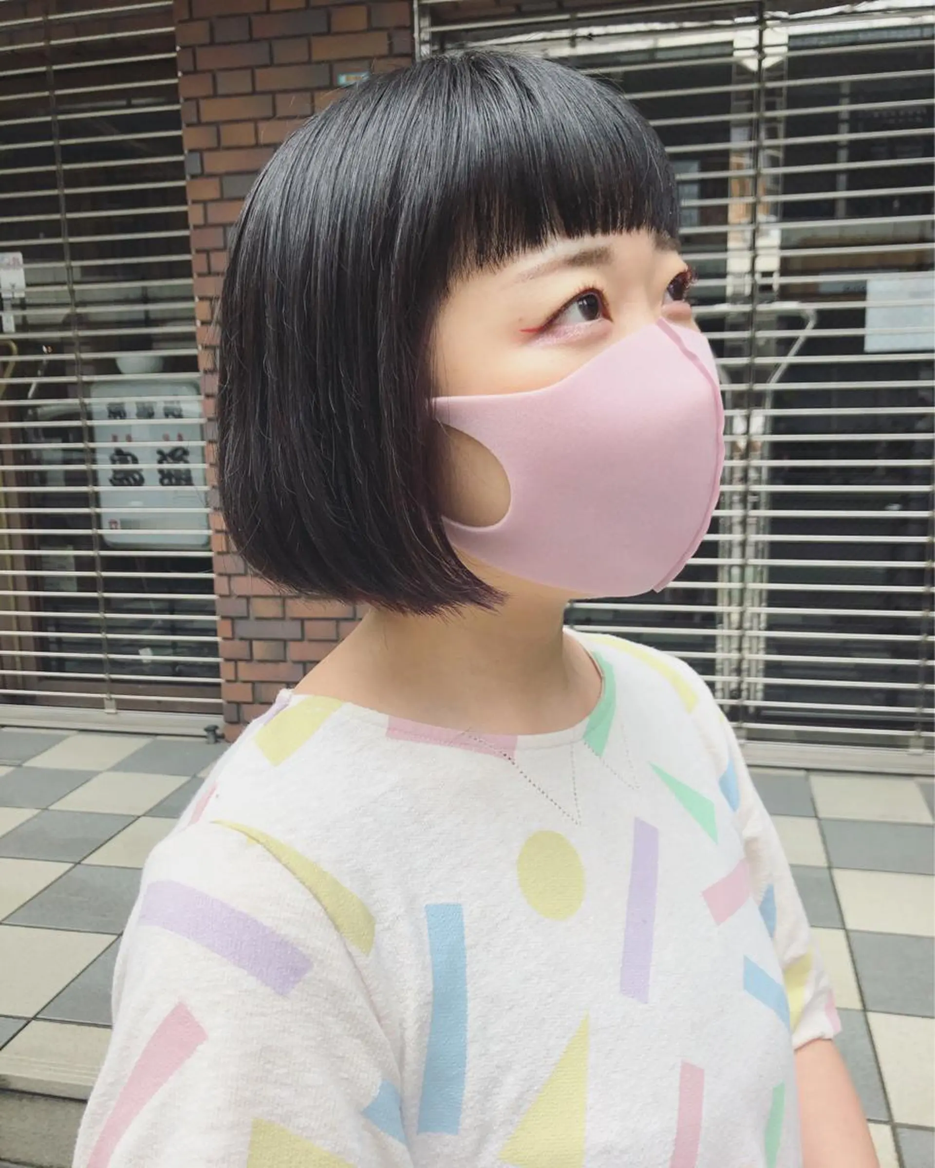 ショート カラー 長井 美佳のヘアスタイル