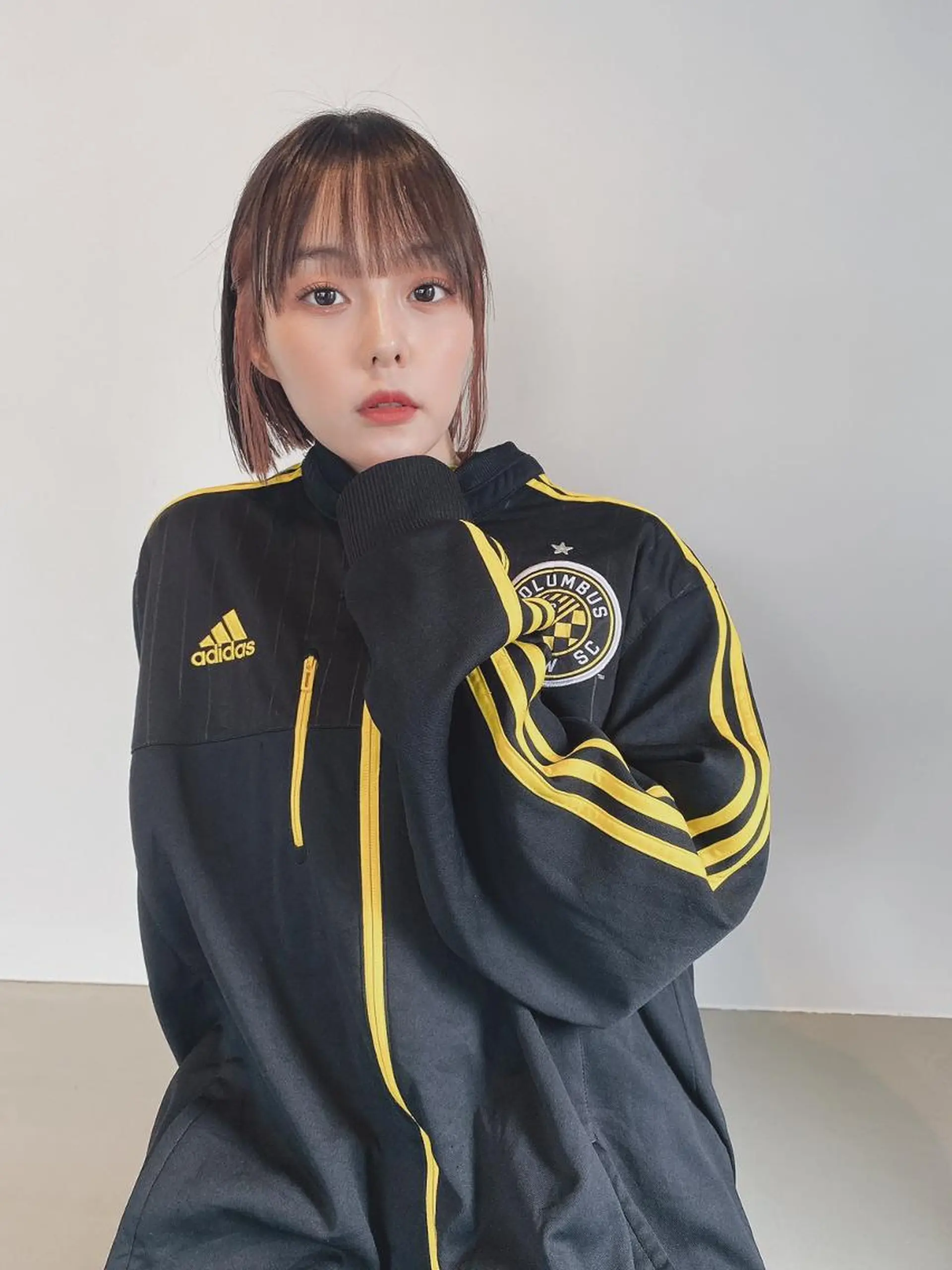 ミディアム カラー パーマ ショートボブ ミディアムパーマ アディクシーカラー ブリーチ ケアブリーチ カット ヘアカラー CEINE OURのヘアスタイル