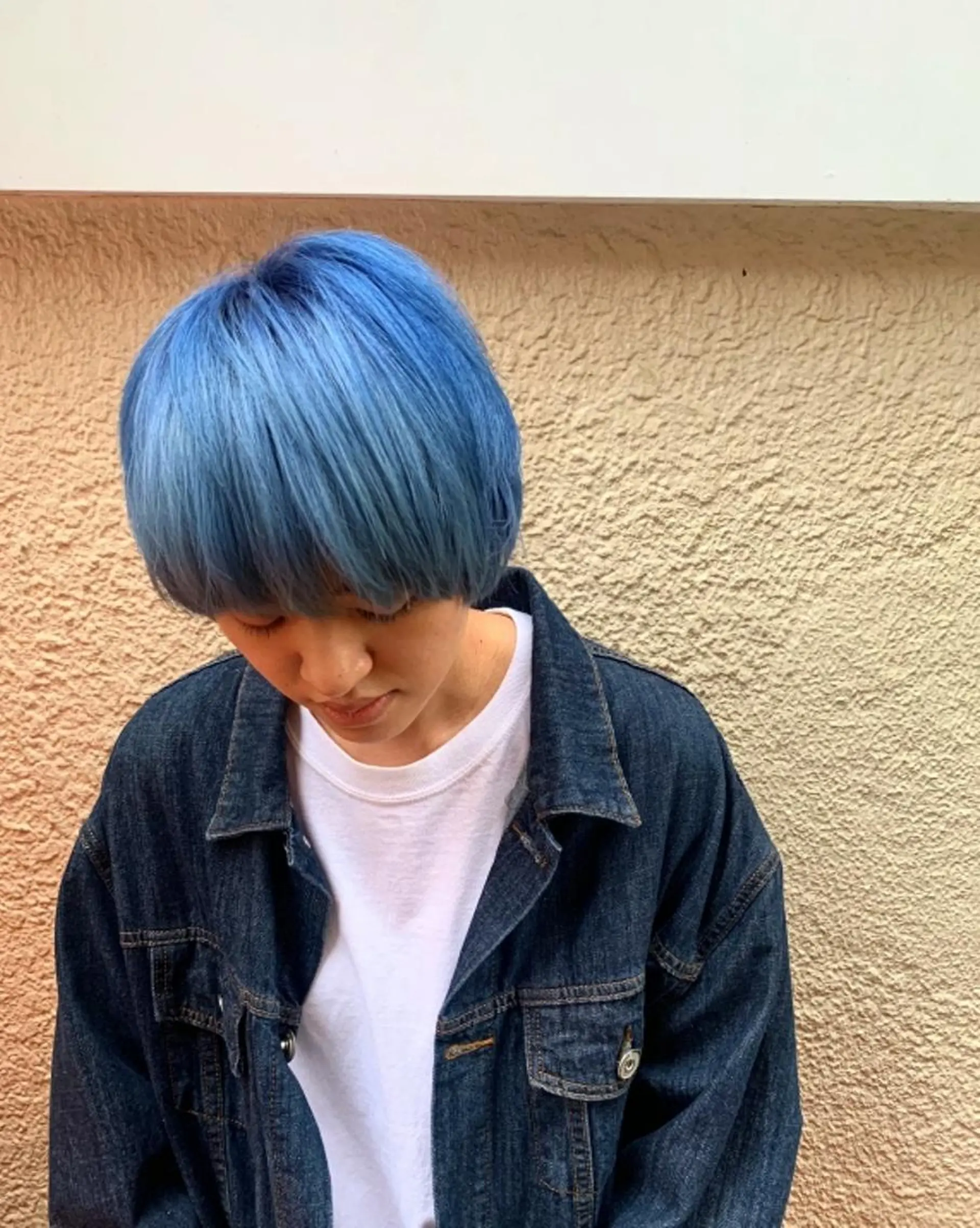 ショート カラー アッシュ 黒髪 ブルーカラー ブルーアッシュ ブルーブラック N° aria 三軒茶屋のヘアスタイル