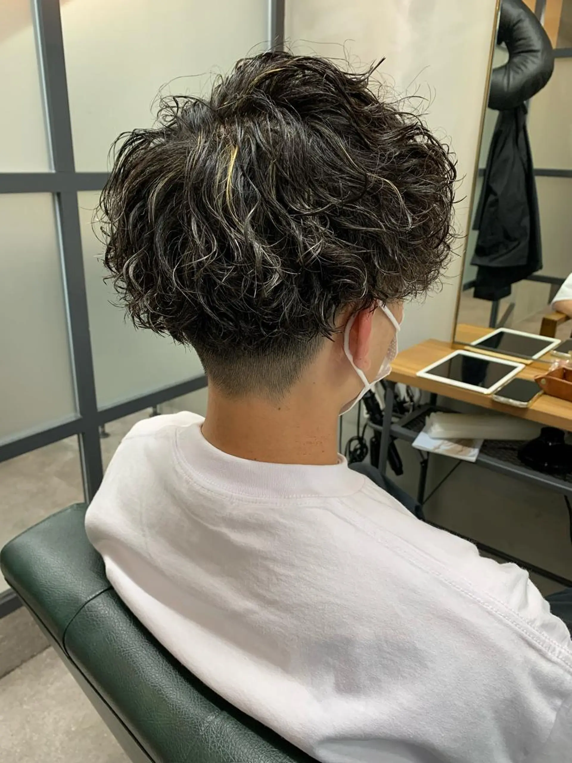 ショート パーマ メンズ カット パーマ 【S.BROOM】 店長　西川徹のヘアスタイル