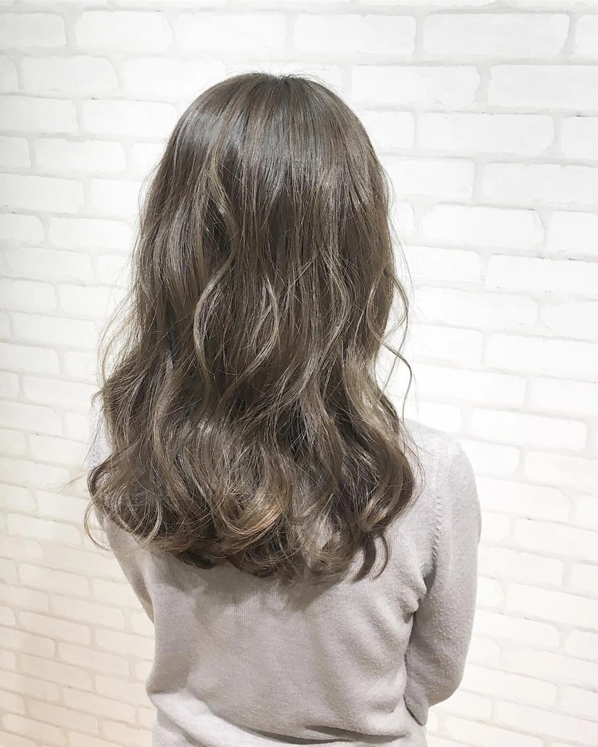 ロング カラー ヘアアレンジ 透明感カラー グレージュ ラベンダーカラー ラベンダーグレージュ ラベンダーグレー ✨艶髪✨透明感✨ 山内大樹のヘアスタイル