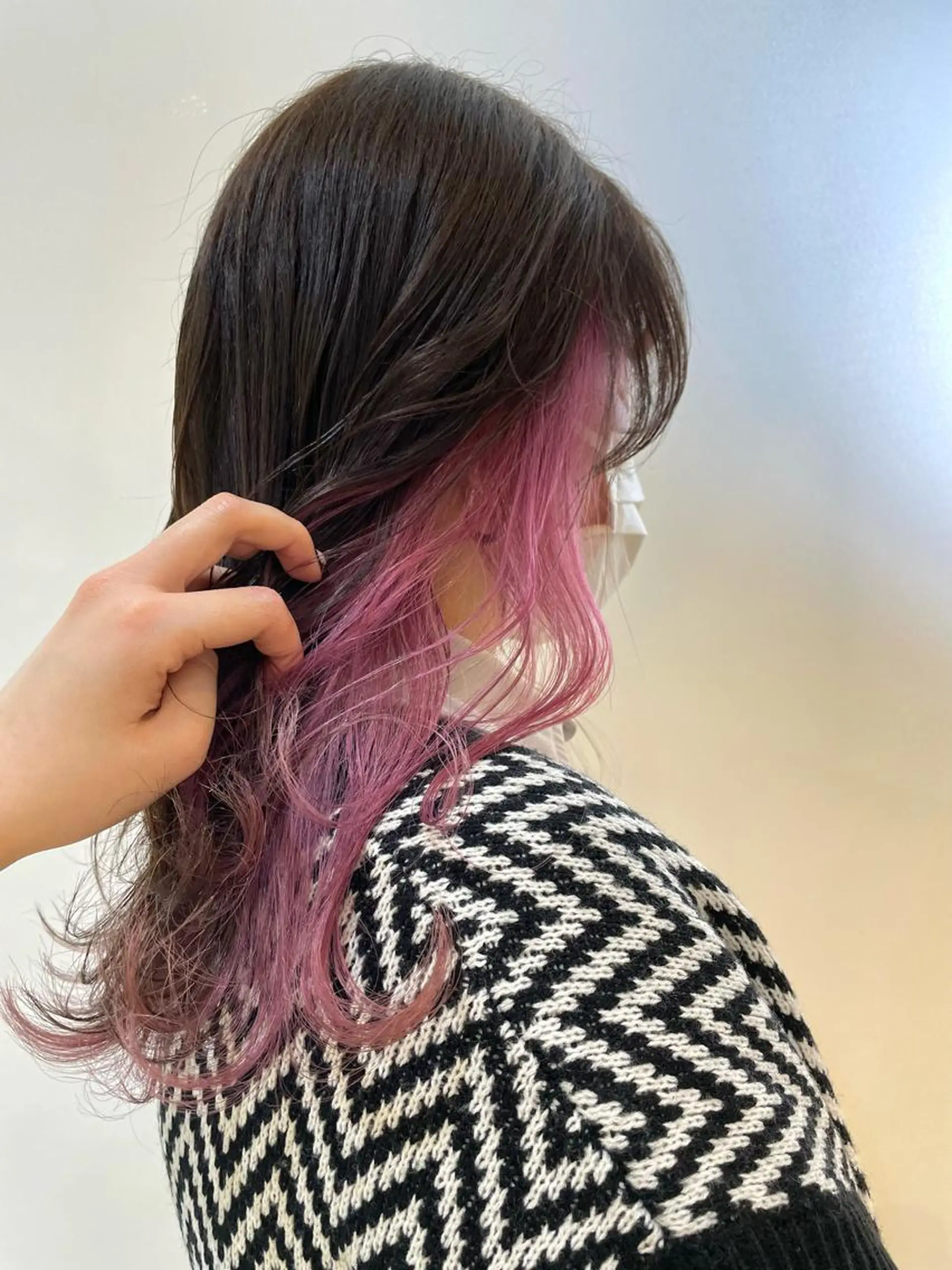 セミロング カット 井上 亜海のヘアスタイル