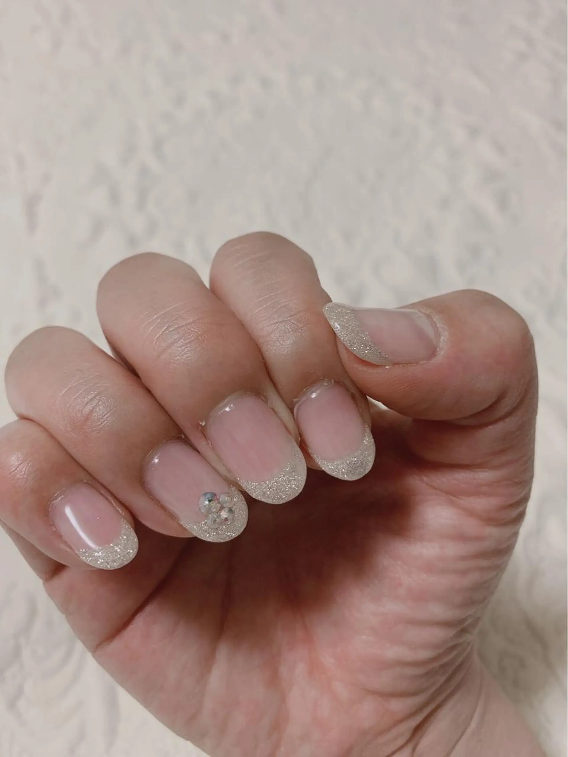 ネイル ハンドネイル emi ...の眉毛・アイブロウイメージ