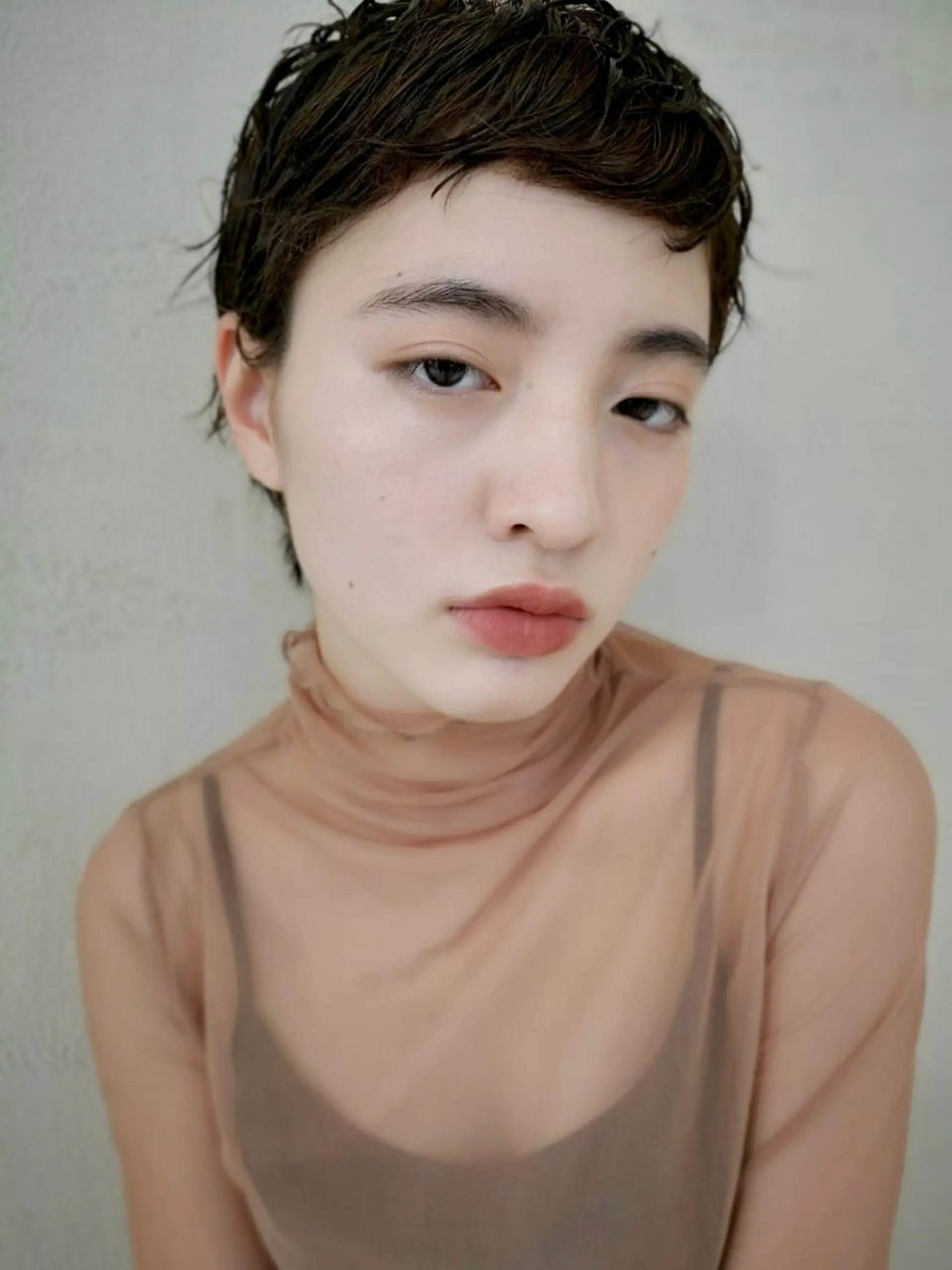 ショート カラー ショートヘア AND THE BRICKS所属・AND THE BRICKS北川珠紀の眉毛・アイブロウイメージ