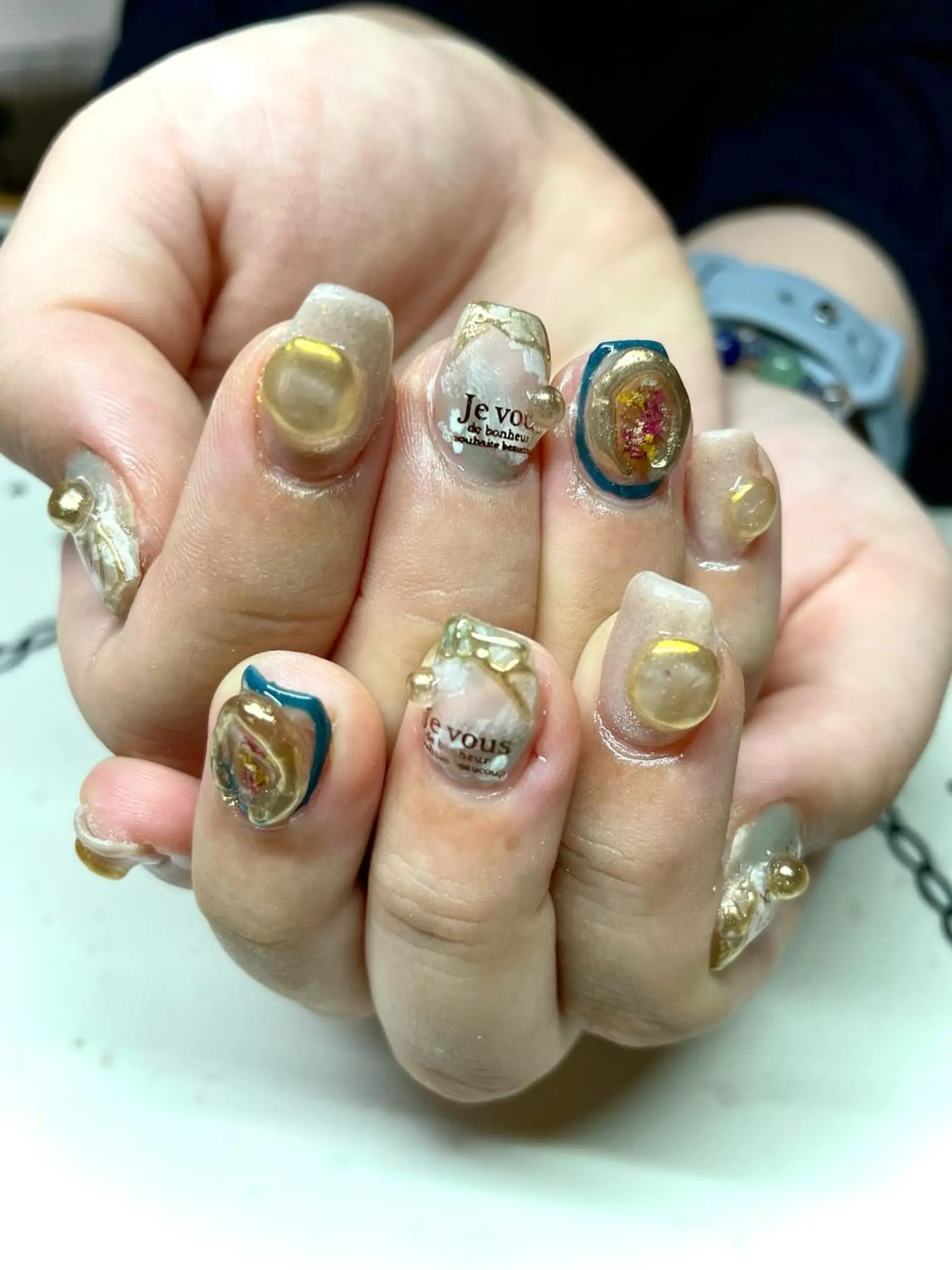 ネイル ハンドネイル nailsalon sugarr所属・nailist cocoのネイルデザイン