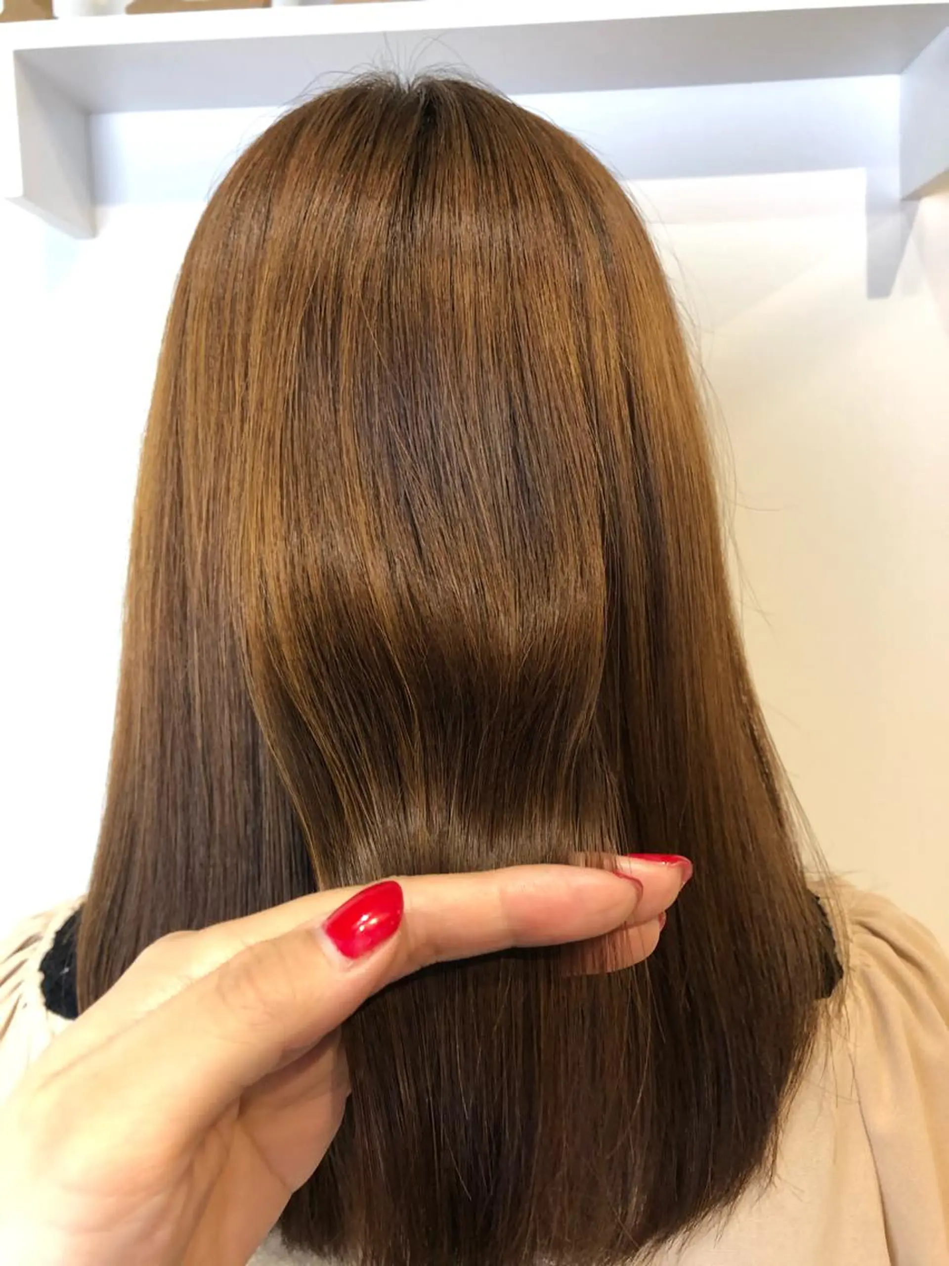 ミディアム カラー カット ヘアカラー トリートメント 青野 文香のヘアスタイル