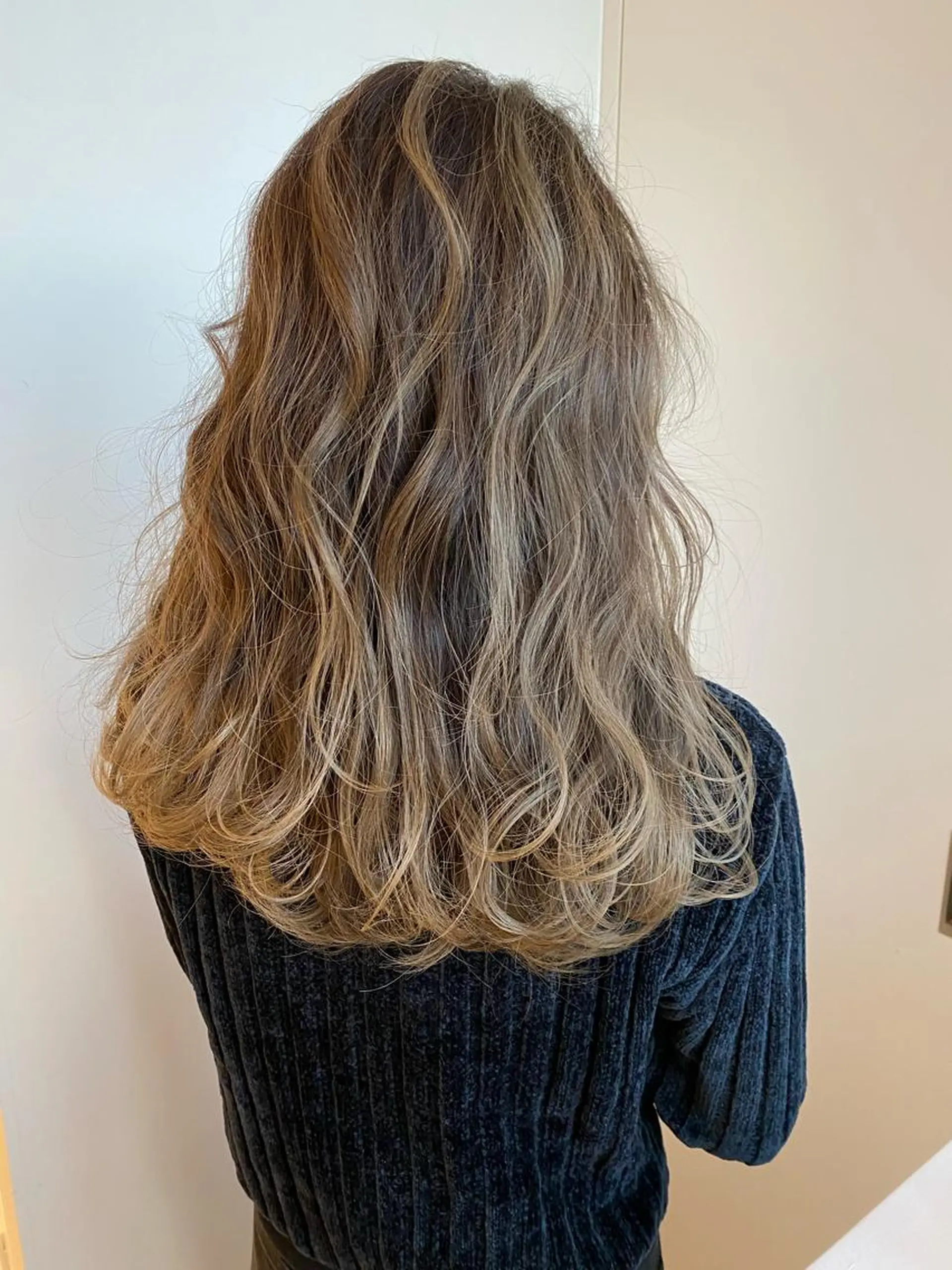 セミロング カラー ヘアアレンジ バレイヤージュ レイヤーカット 【メンズ】 ルービック豊中のヘアスタイル