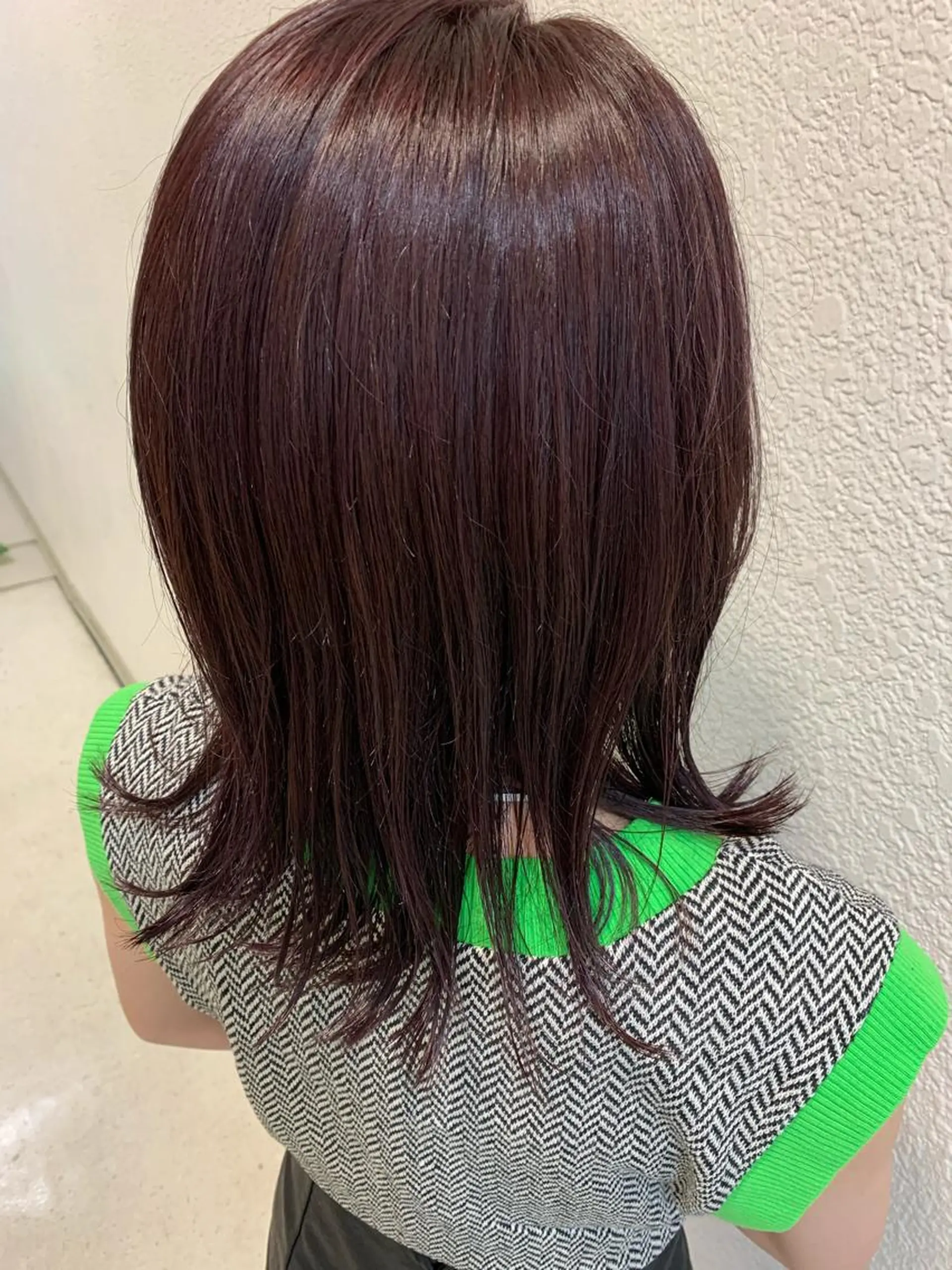 ミディアム MINAMl 🌿のヘアスタイル