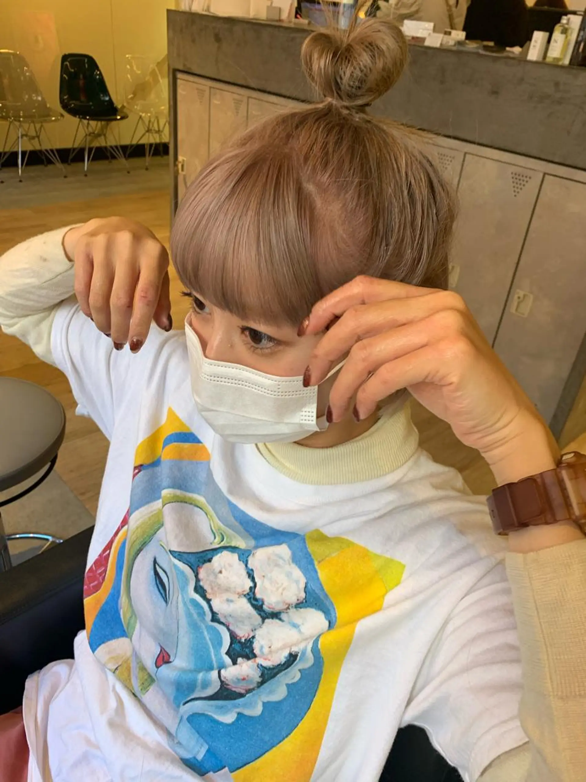 ショート カラー 美髪・シールエクステ ホソタニリョウコのヘアスタイル