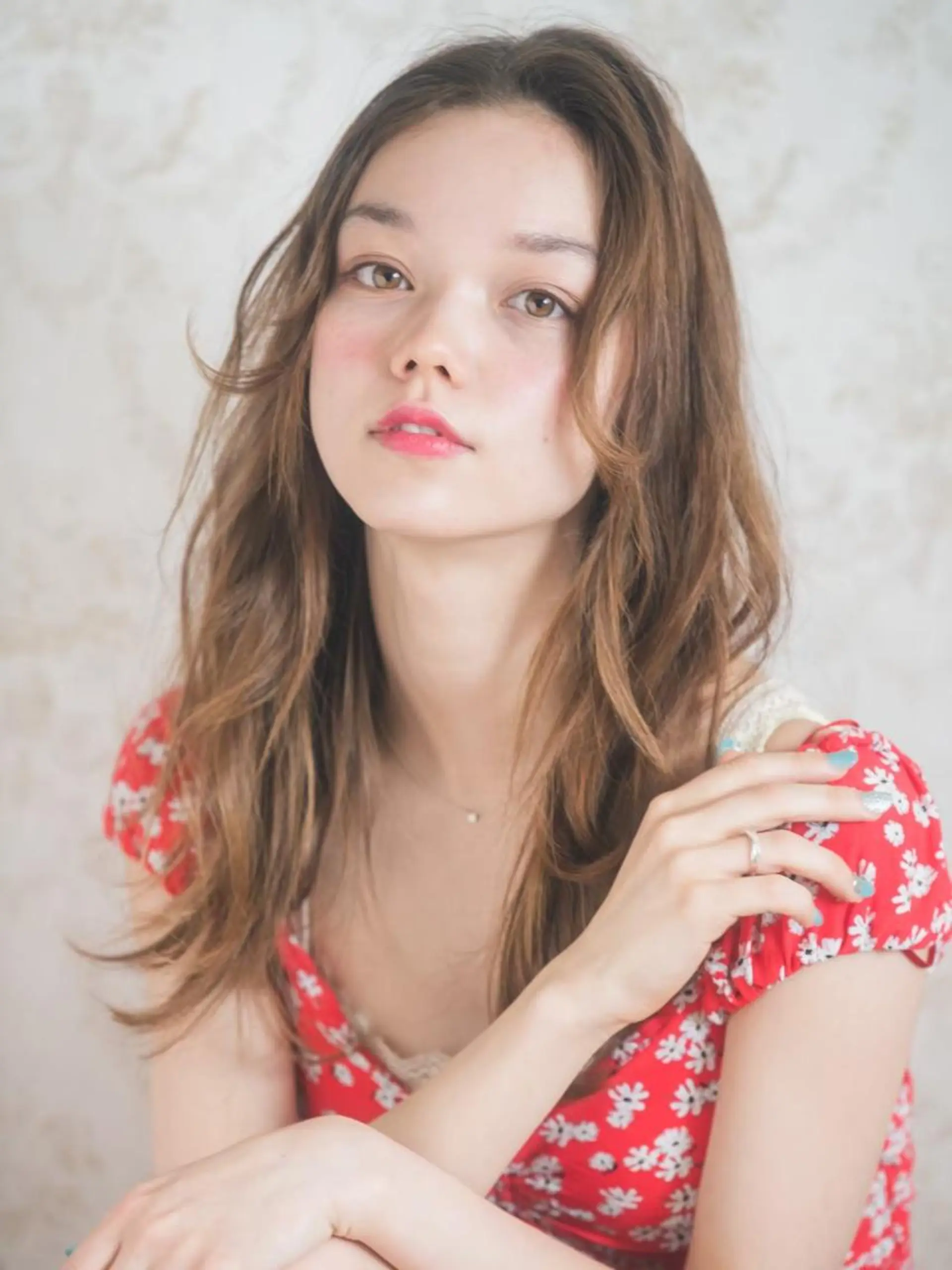 セミロング カラー パーマ 増渕 駿介のヘアスタイル