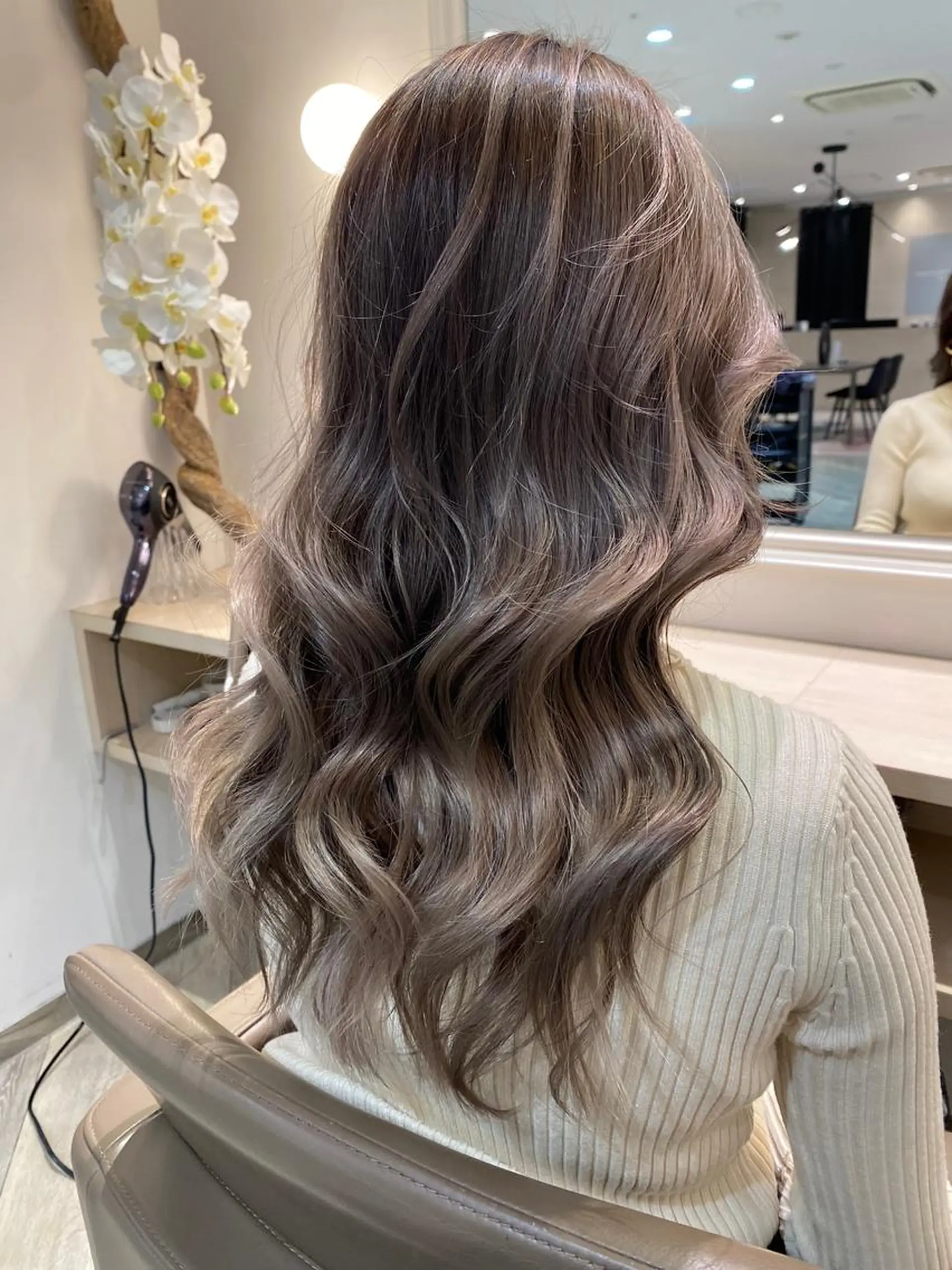 ミディアム カラー 🇺🇸海外デザイン iCON TOKYOのヘアスタイル