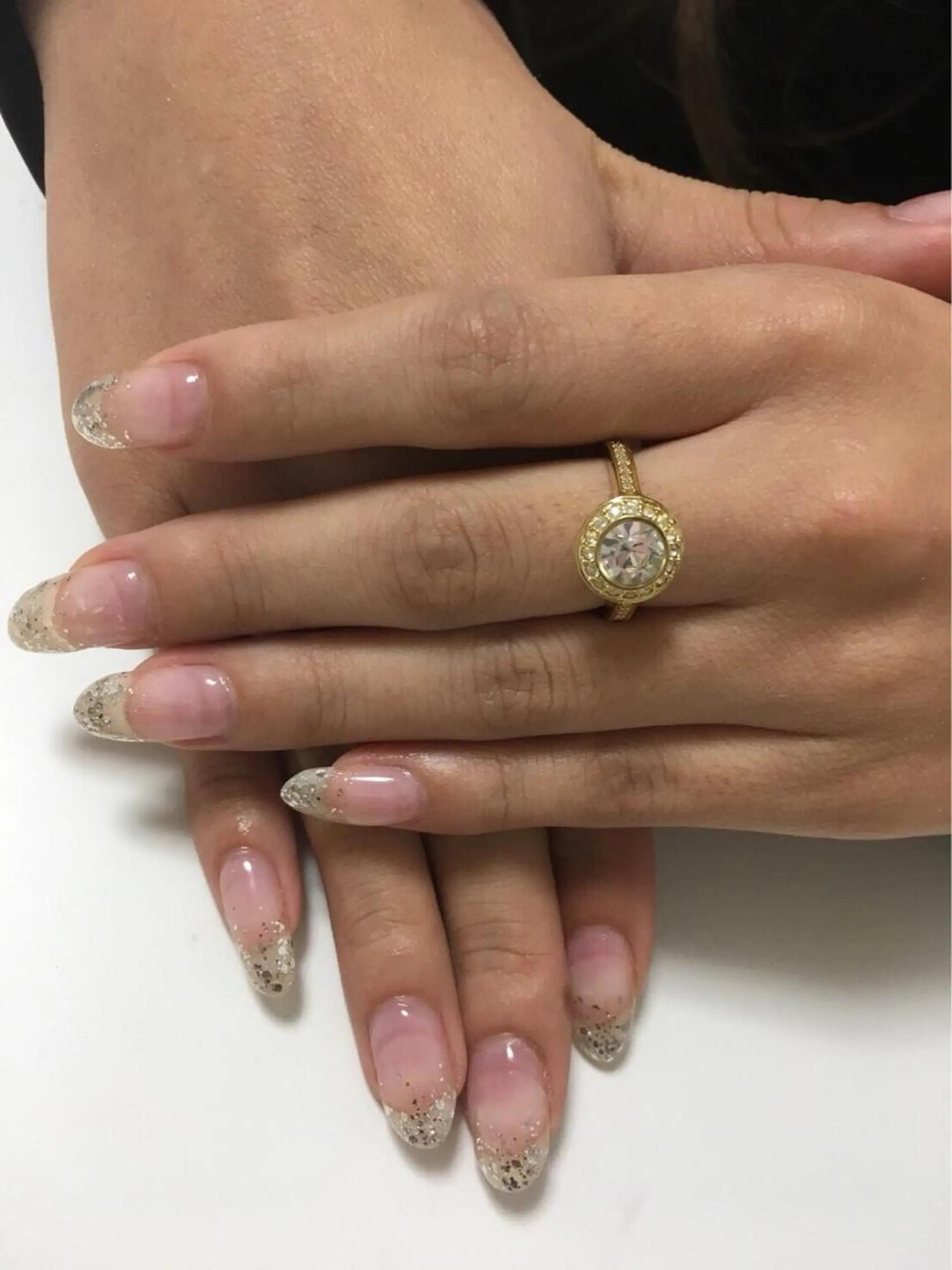 カラー ネイル マツエク・マツパ 指名支持率NO.1 スタイリストのヘアスタイル