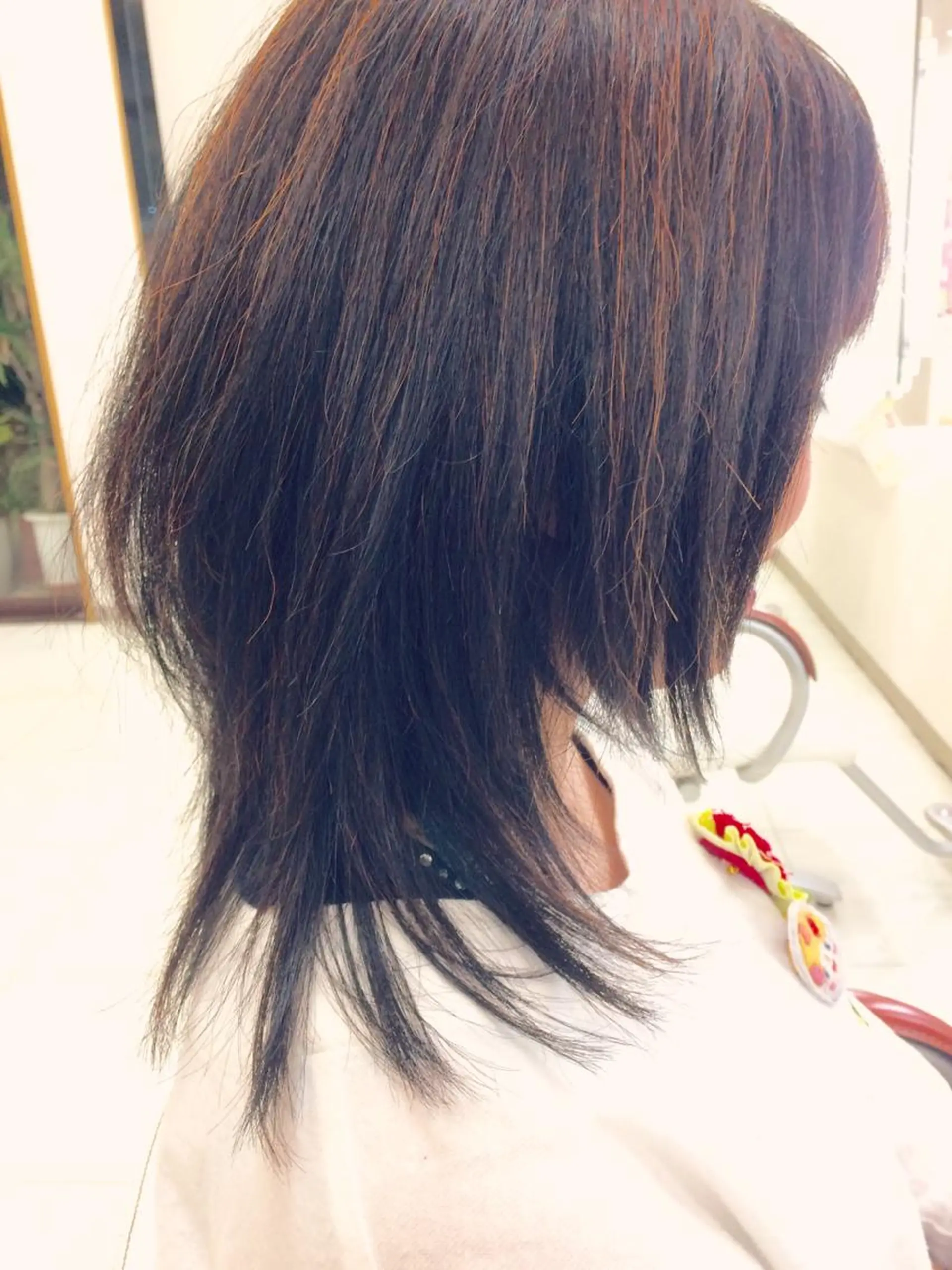 ミディアム レイヤーカット いけだ ゆうのヘアスタイル