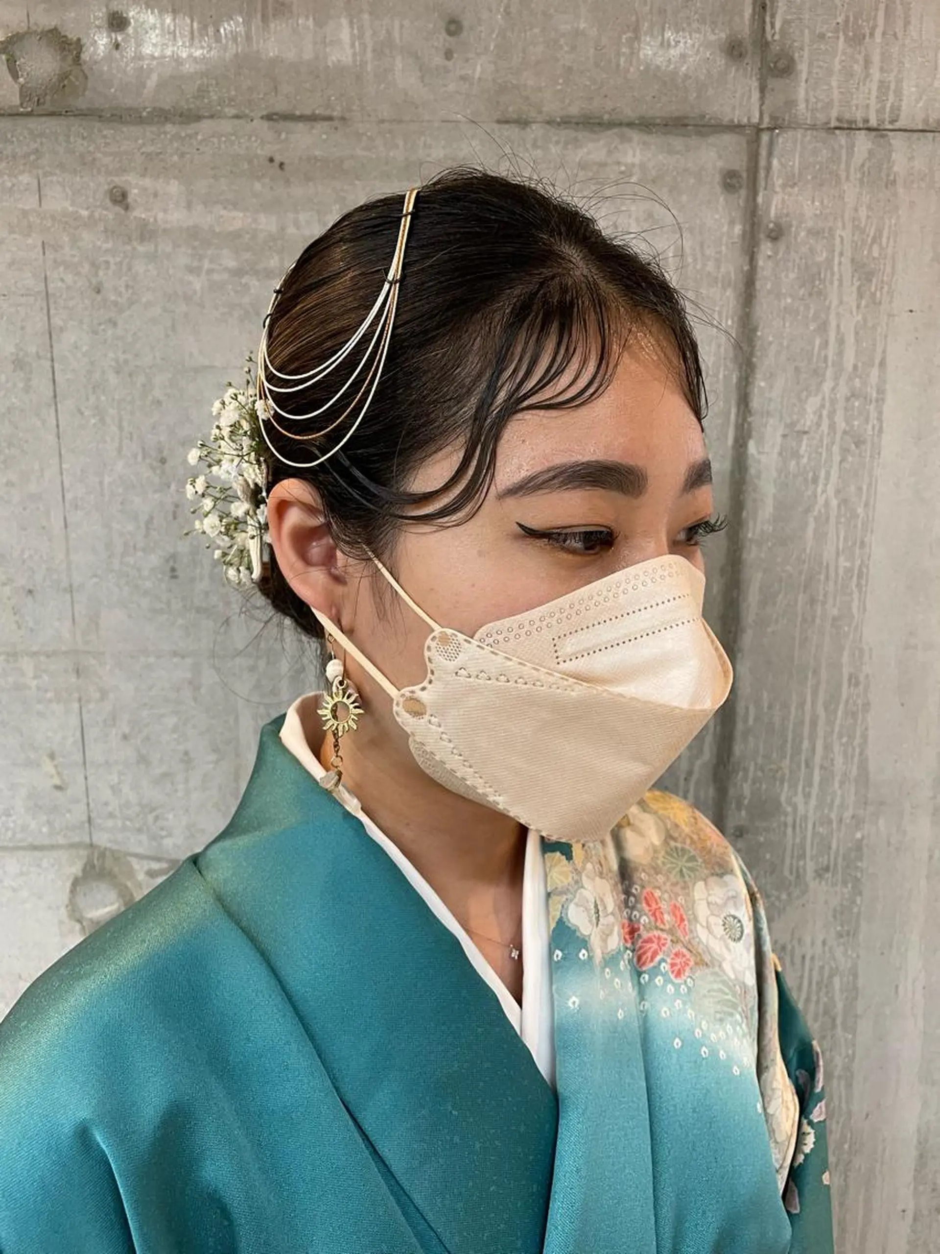 セミロング ヘアアレンジ ヘアセット 女性に人気♪ はやしほのかのヘアスタイル