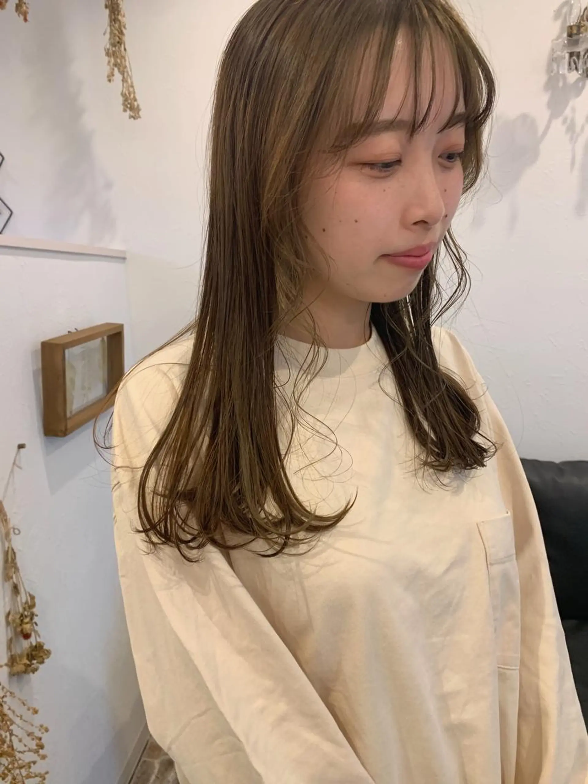セミロング カラー グレージュ オリーブグレージュ オリーブグレー ヘアカラー m ā l o.🌷 サカモトマイコのヘアスタイル