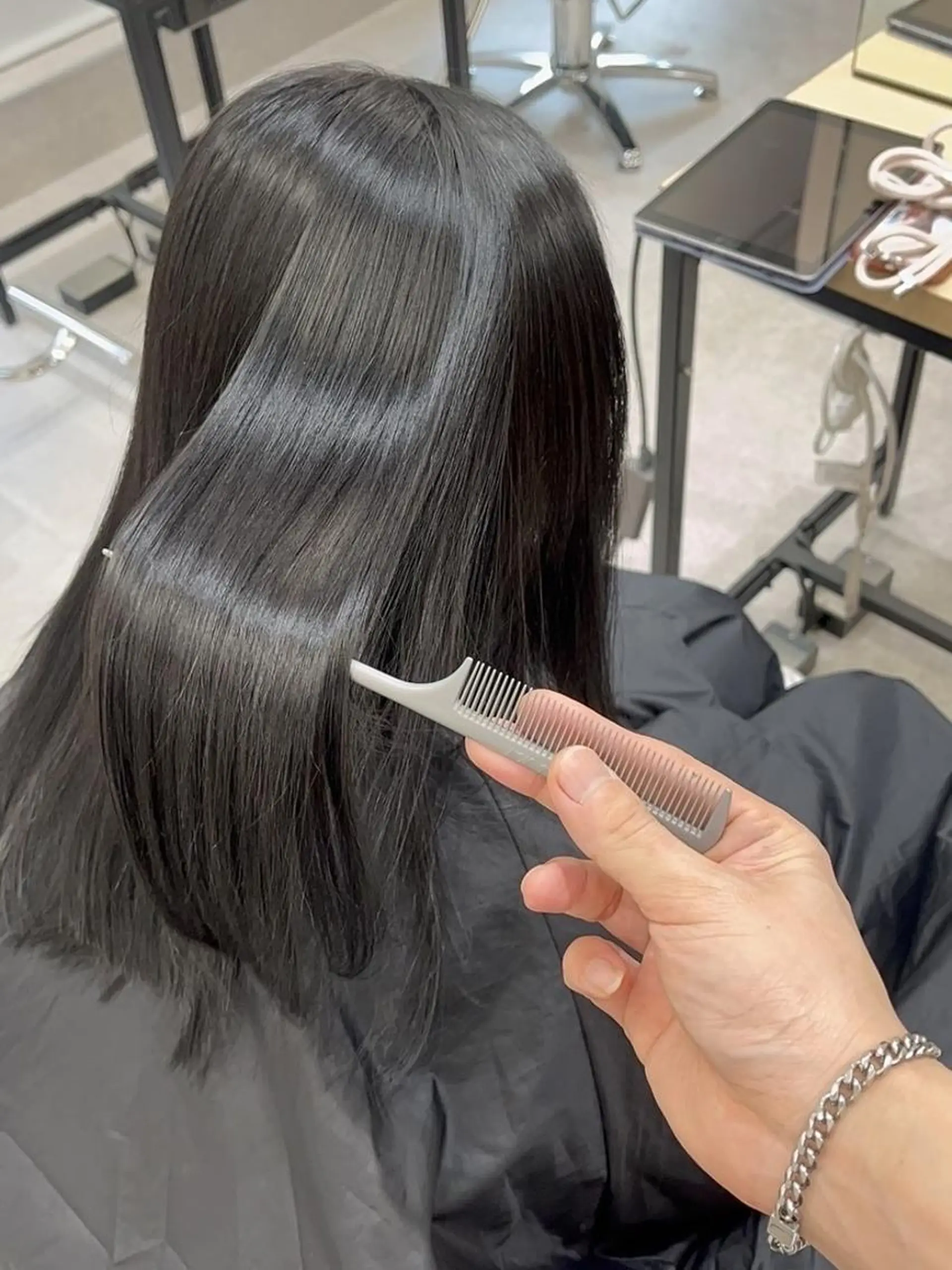 セミロング カット 縮毛矯正 トリートメント ✨【公式】 juhl.横浜✨のヘアスタイル