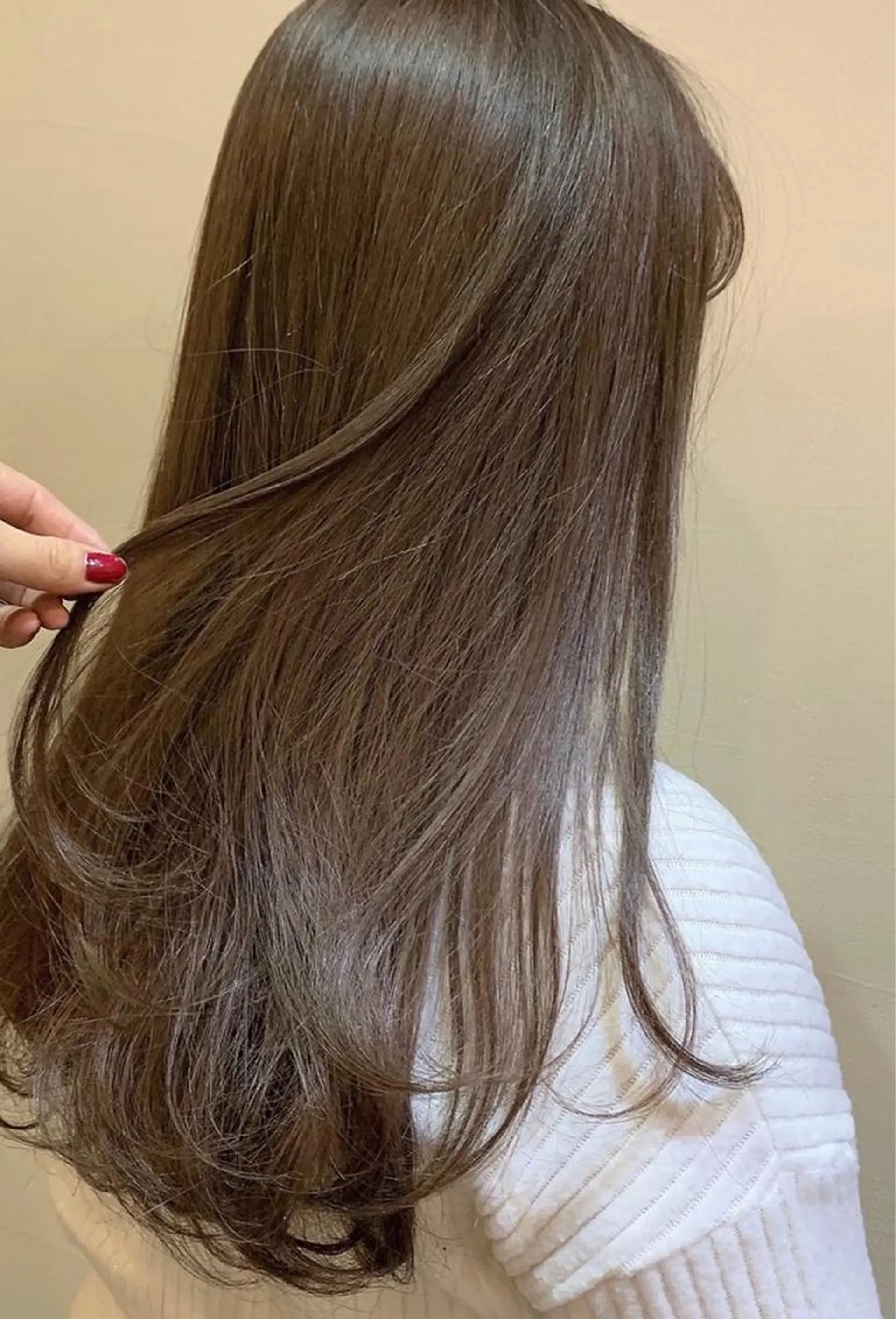 ロング カラー VOGUE LOGIC所属・ヴォーグロジック CHISAのヘアスタイル