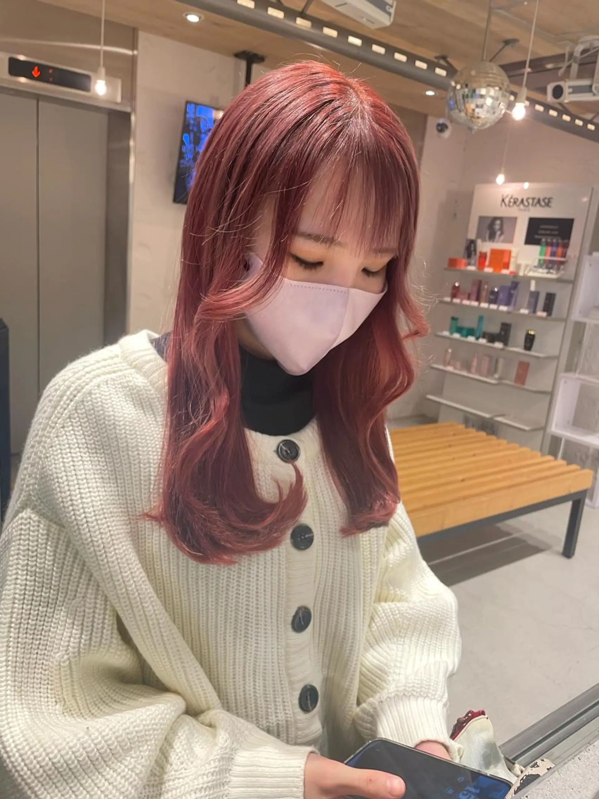 ロング カラー LUNTY NAMBA所属・艶ハイトーン👑♡ NATSUKIのヘアスタイル