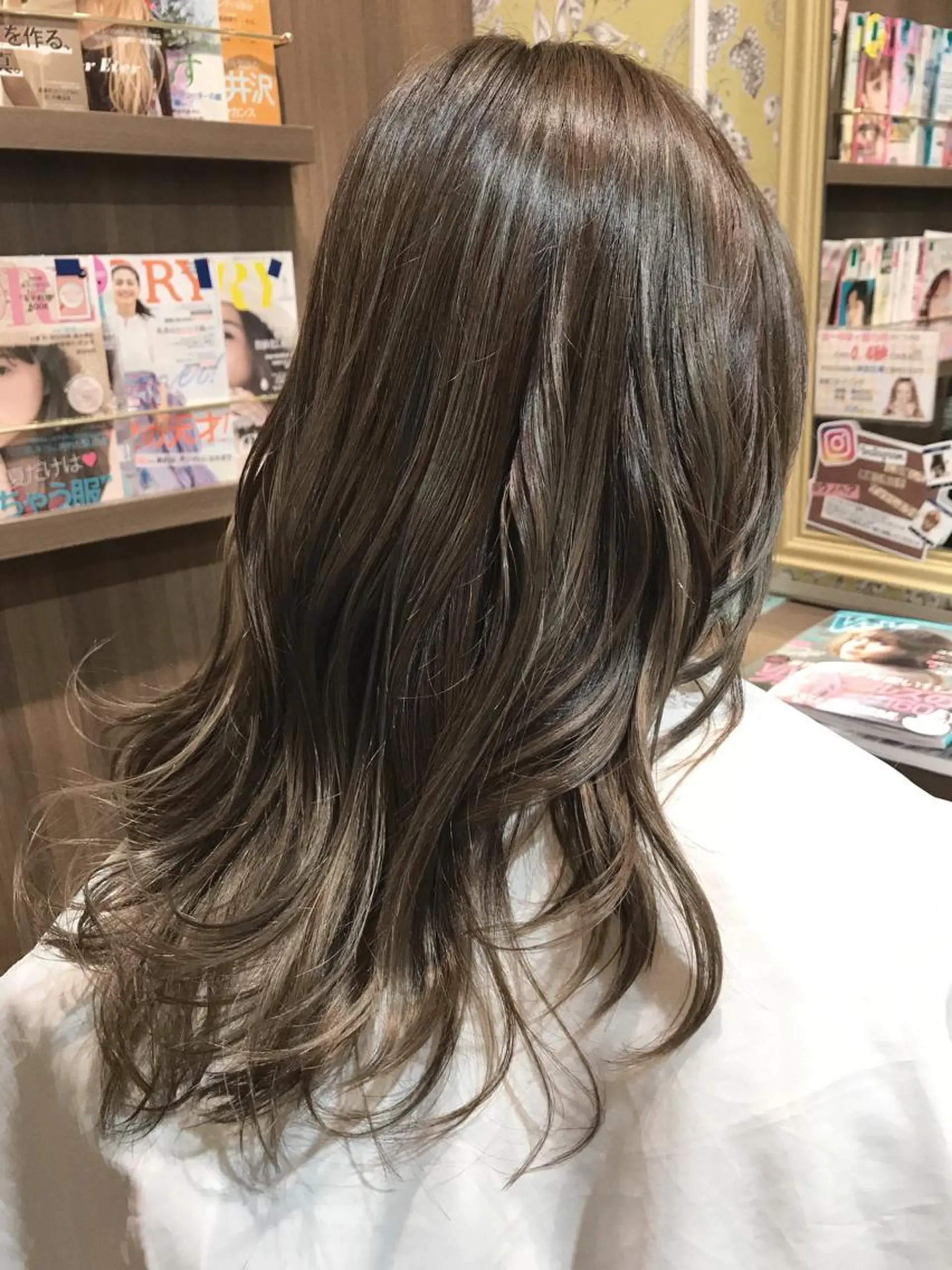 ロング カラー パーマ ヘアアレンジ キッズ ネイル マツエク・マツパ アッシュ グラデーションカラー ハイライトカラー ハイライト クリアネイル uno pulir所属・トップスタイリスト 永尾拓也のその他イメージ