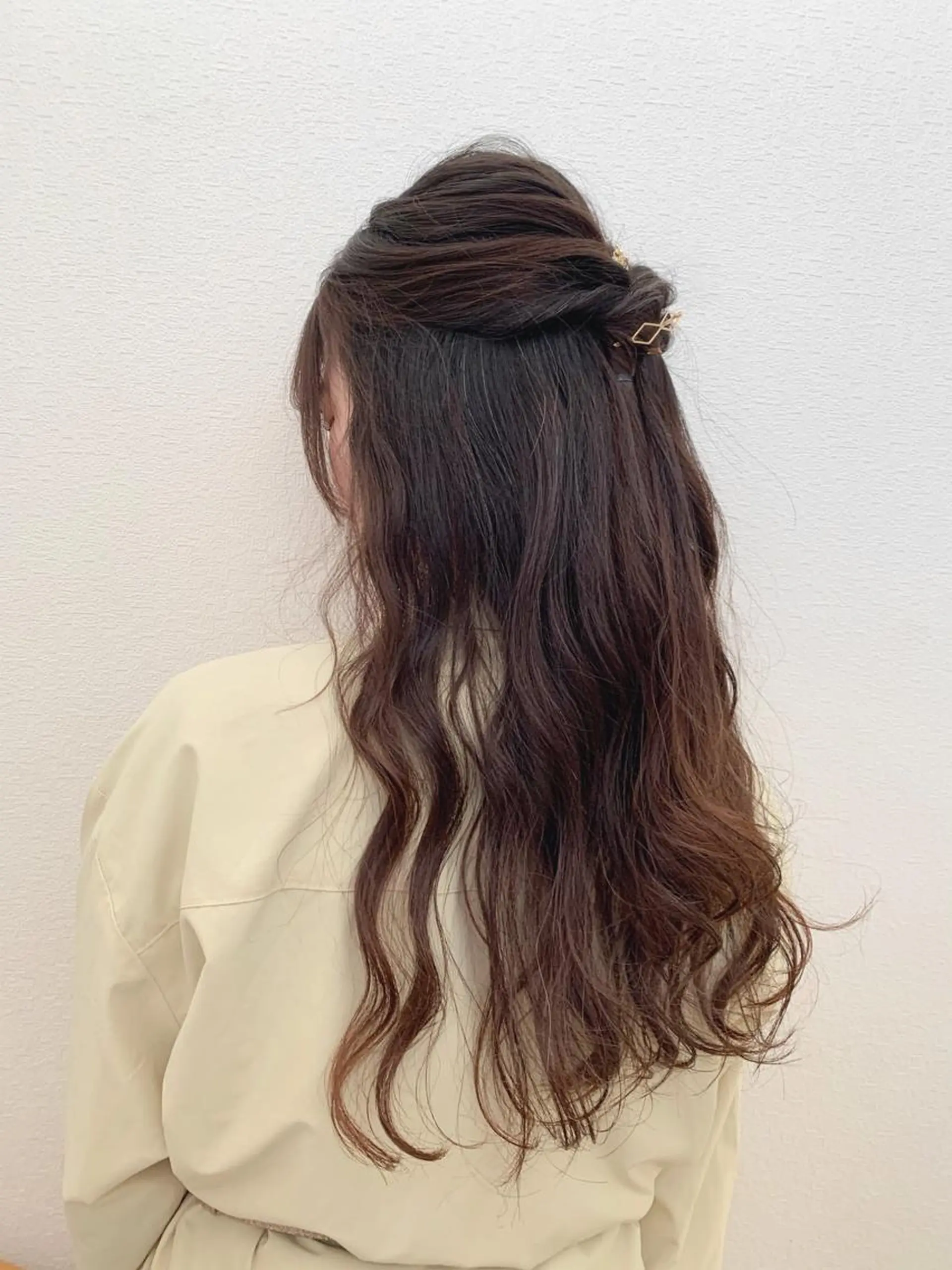 ロング ヘアアレンジ 🍓おかだ ゆい🍓のヘアスタイル