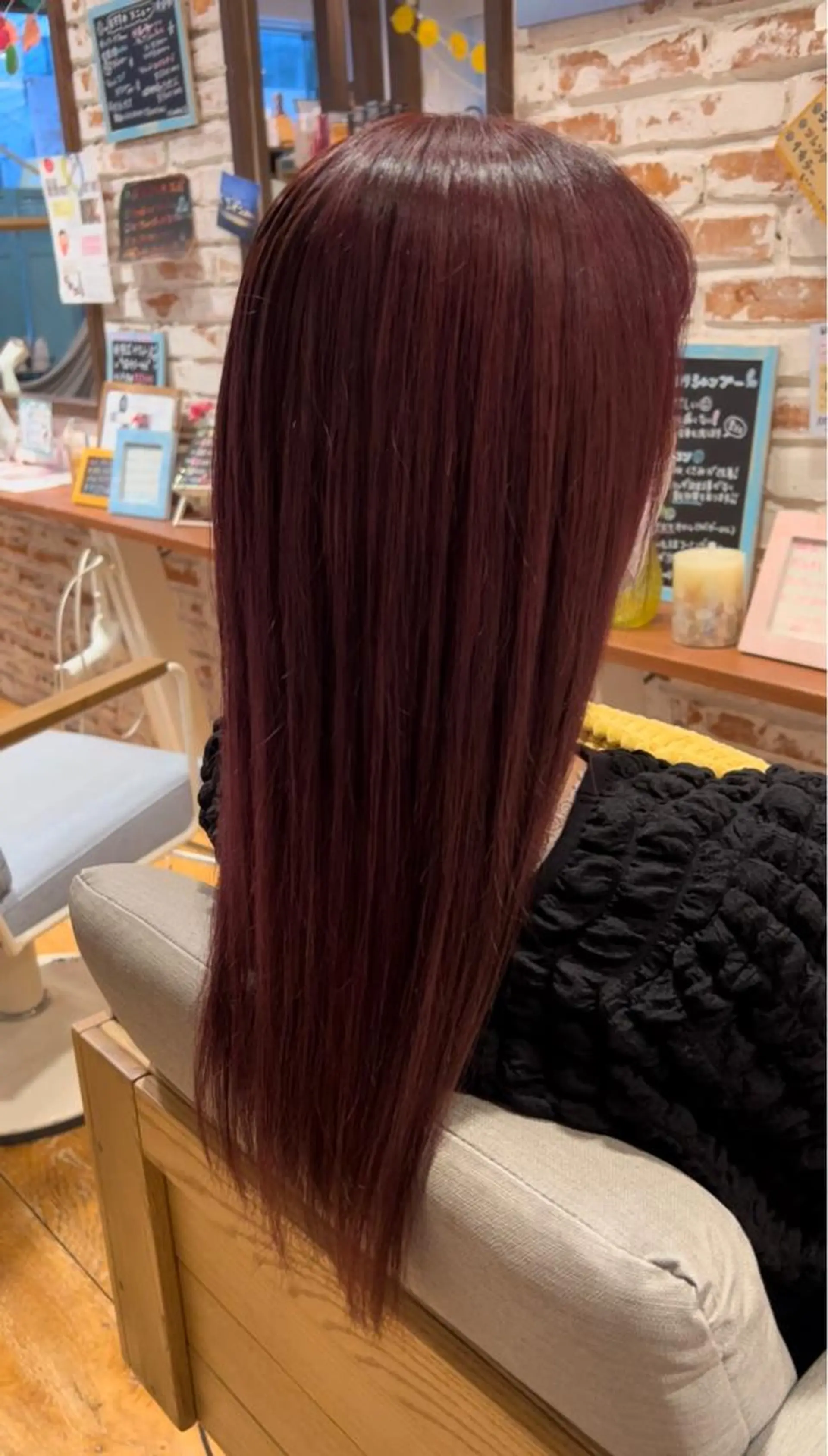 ロング ヘアカラー ハイトーン/ ダブルカラー/透明感のヘアスタイル