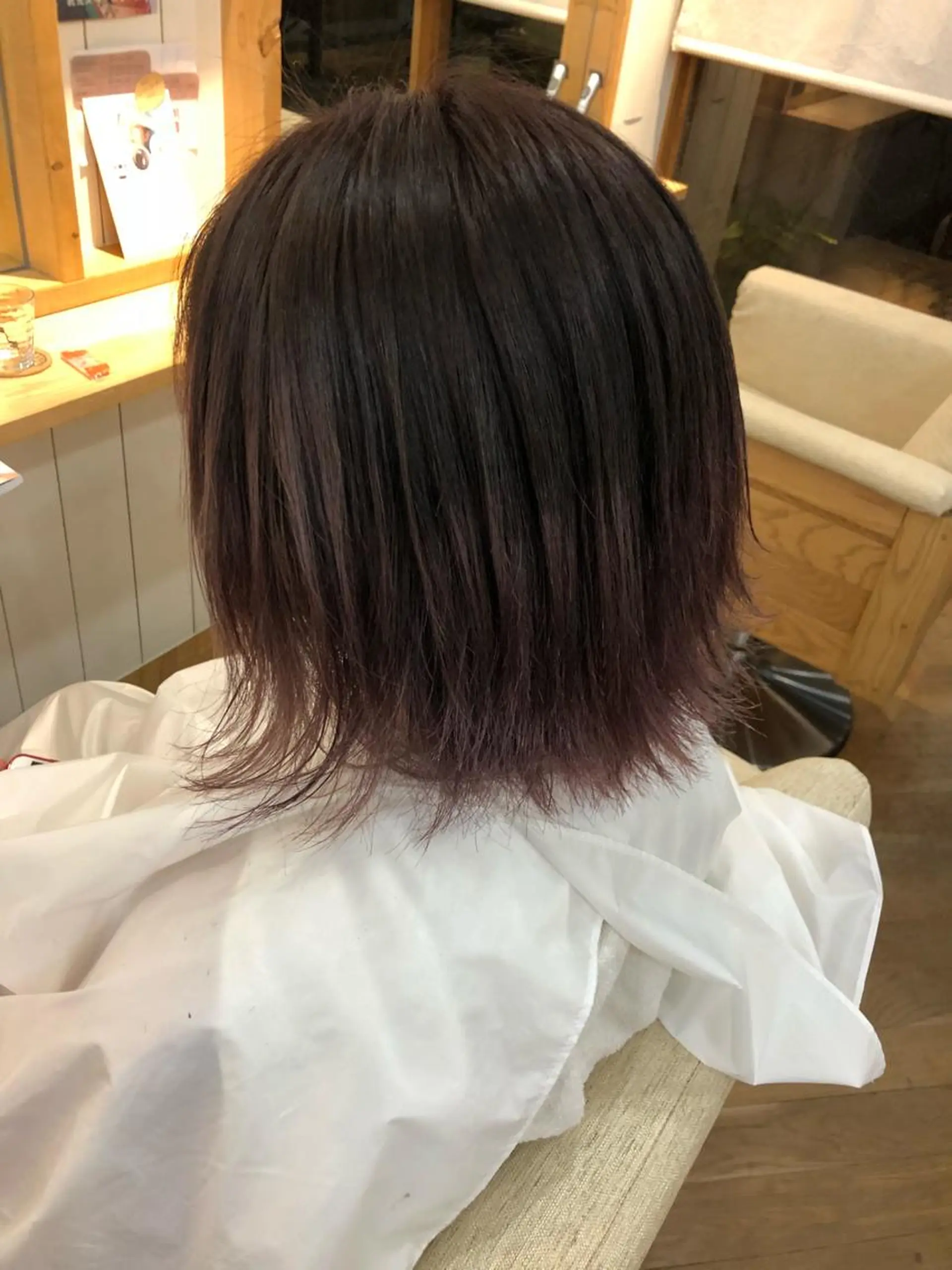 ショート カラー DEE okazakiのヘアスタイル