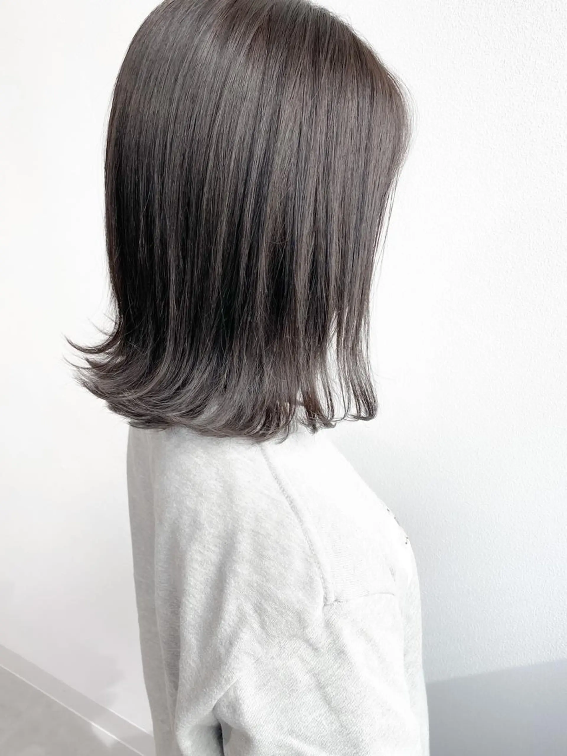 ミディアム アッシュ アッシュグレー カット ヘアカラー トリートメント Meena by urban所属・丹羽 隼人/髪質改善 /韓国ヘア🇰🇷のヘアスタイル