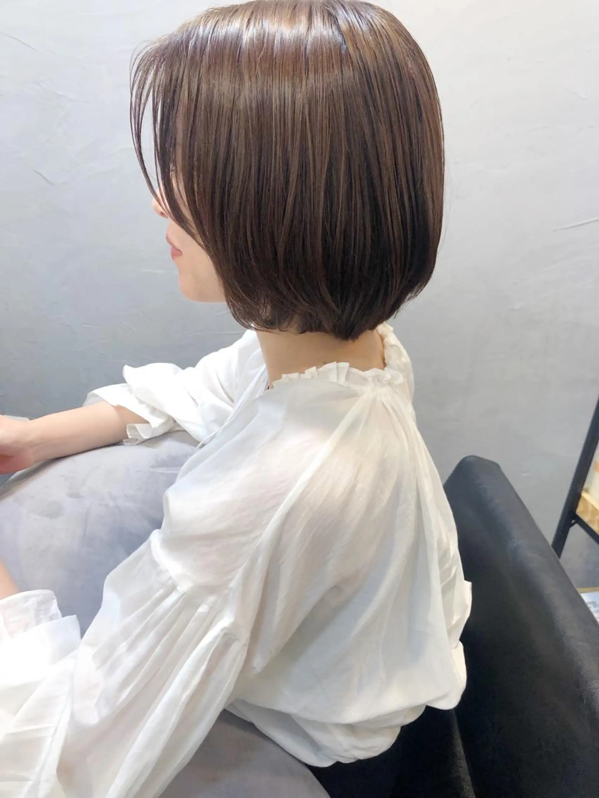 ショート カラー 長井 美佳のヘアスタイル