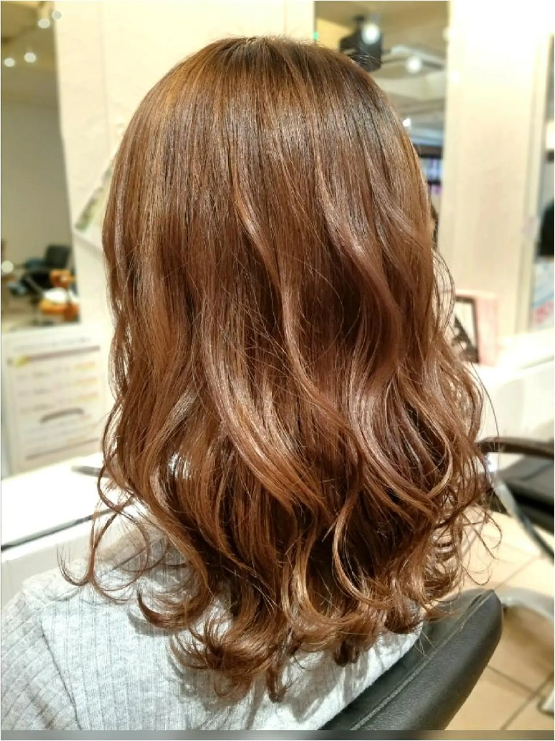 カラー セミロング ヘアアレンジ ベージュカラー ピンクカラー ピンクベージュ 【髪質改善美容師】t occa茨木篠原健太のヘアスタイル