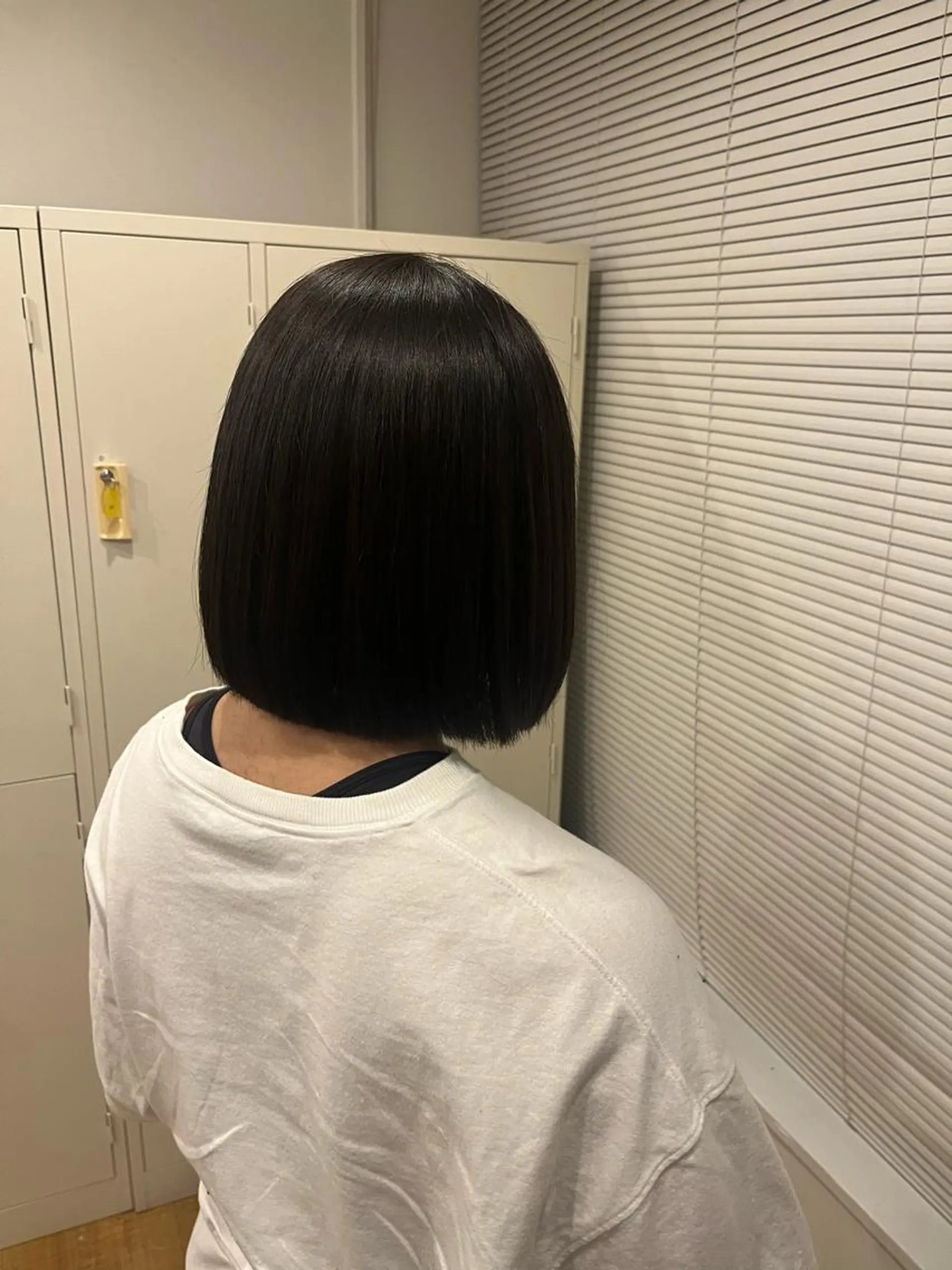 ミディアム 藤原 智恵のヘアスタイル