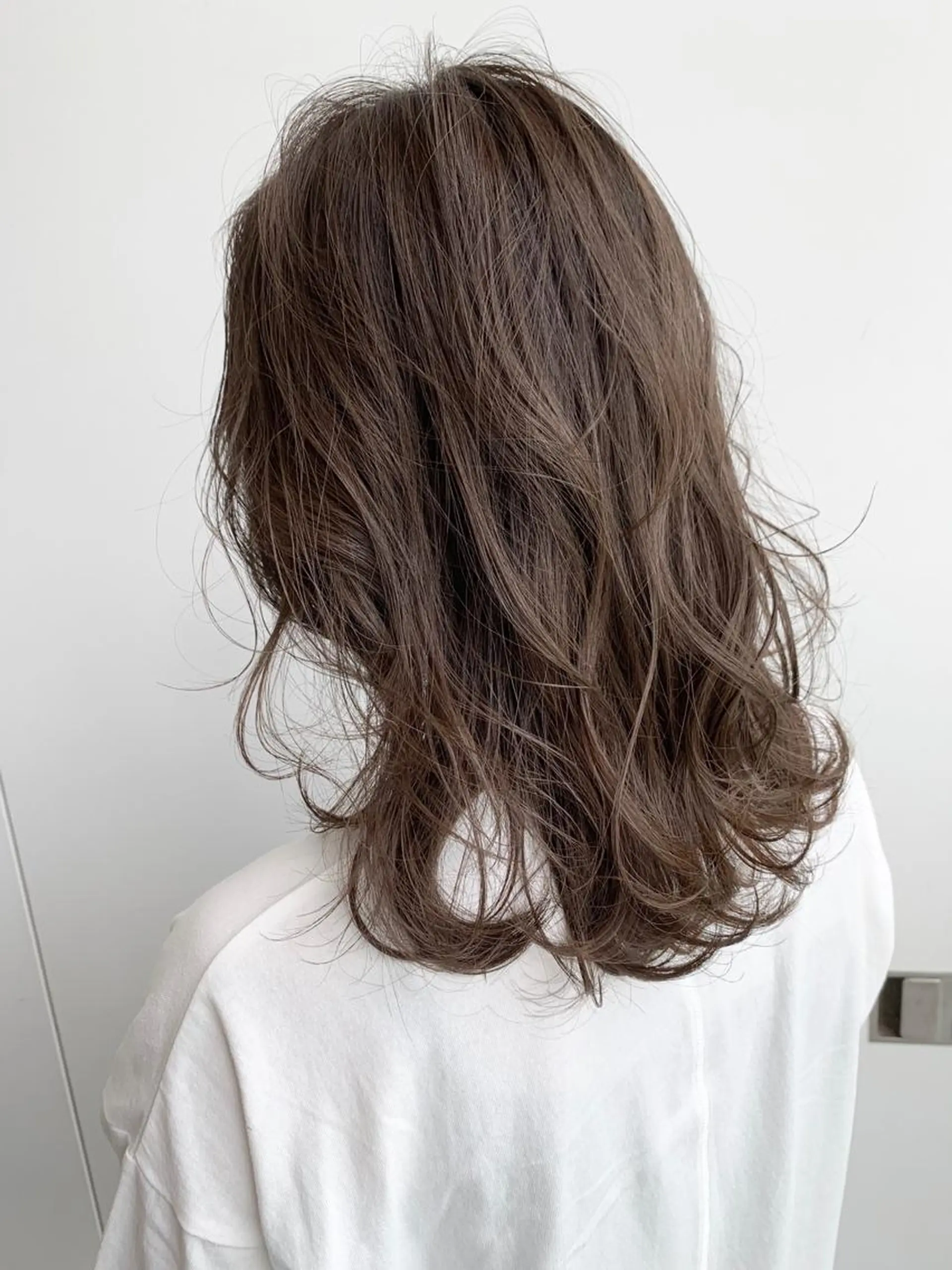 ミディアム カラー カット ヘアカラー トリートメント Beach private salon所属・Beach 代表 KENTAのヘアスタイル