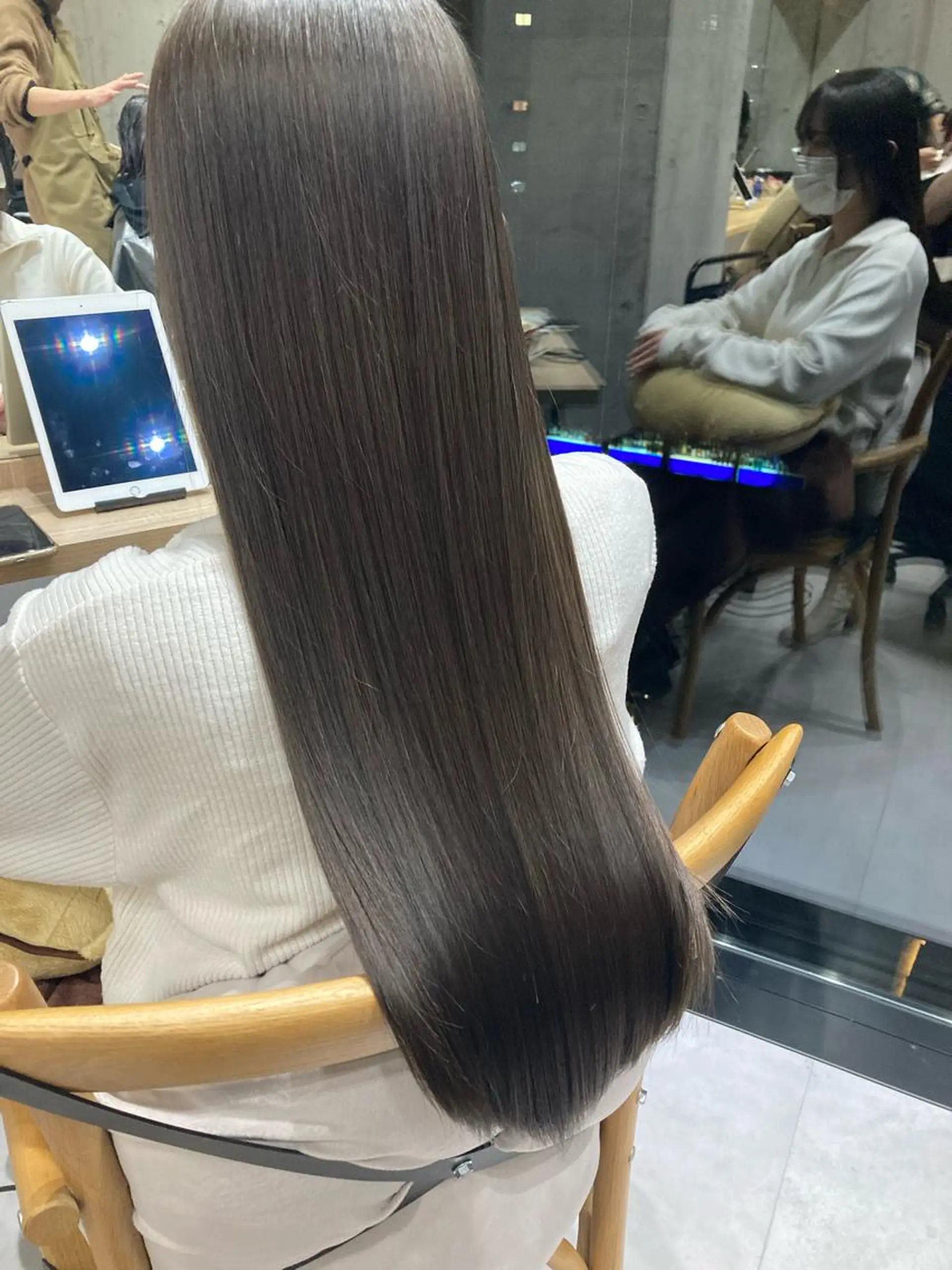 ロング カット ヘアカラー トリートメント ✨色持ちの良い艶 カラー✨蟹江真世のヘアスタイル