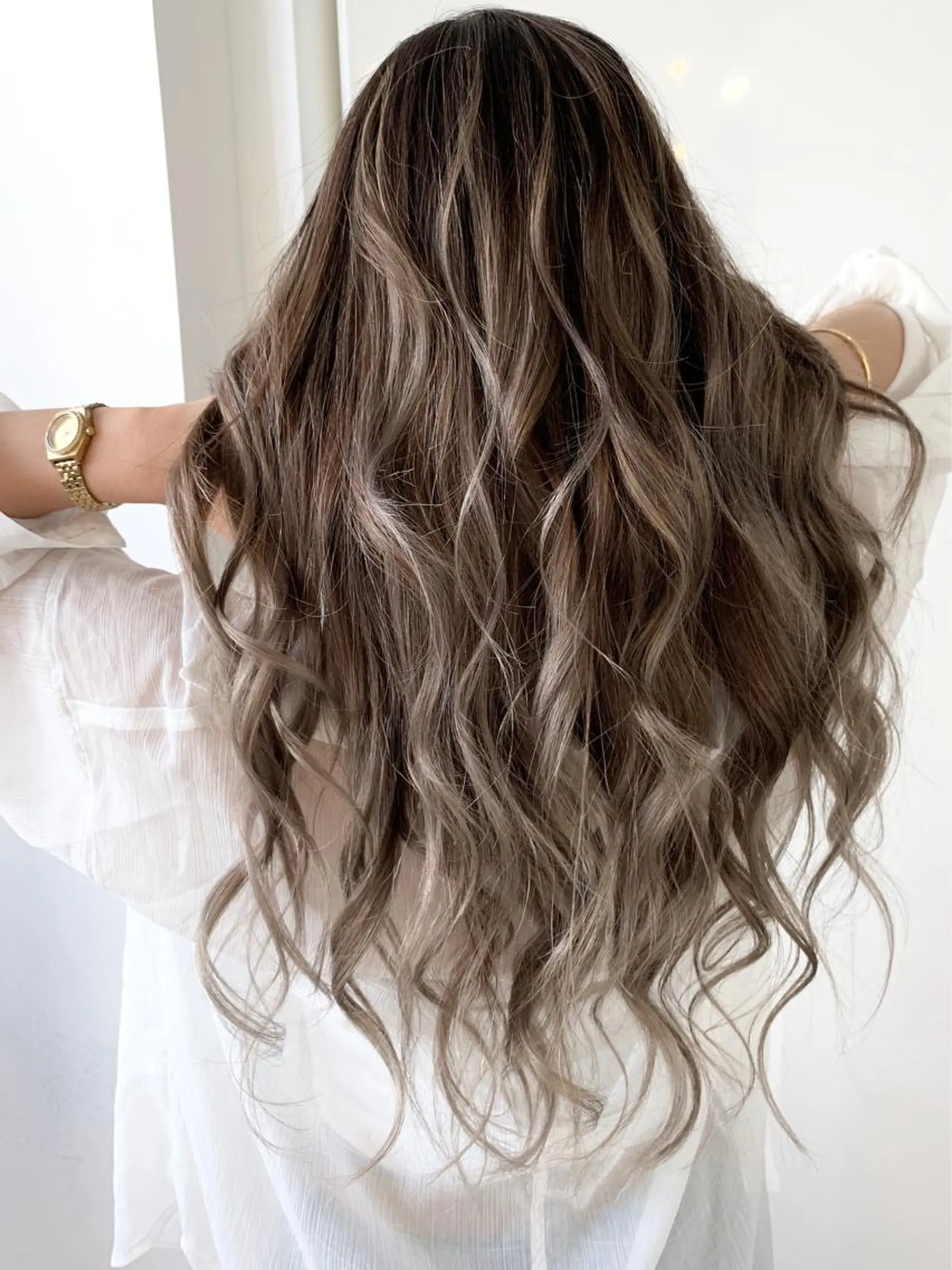 ロング カラー ヘアアレンジ 透明感カラー ハイライトカラー ハイライト 【公式】amble luxe池袋東口🩷のヘアスタイル